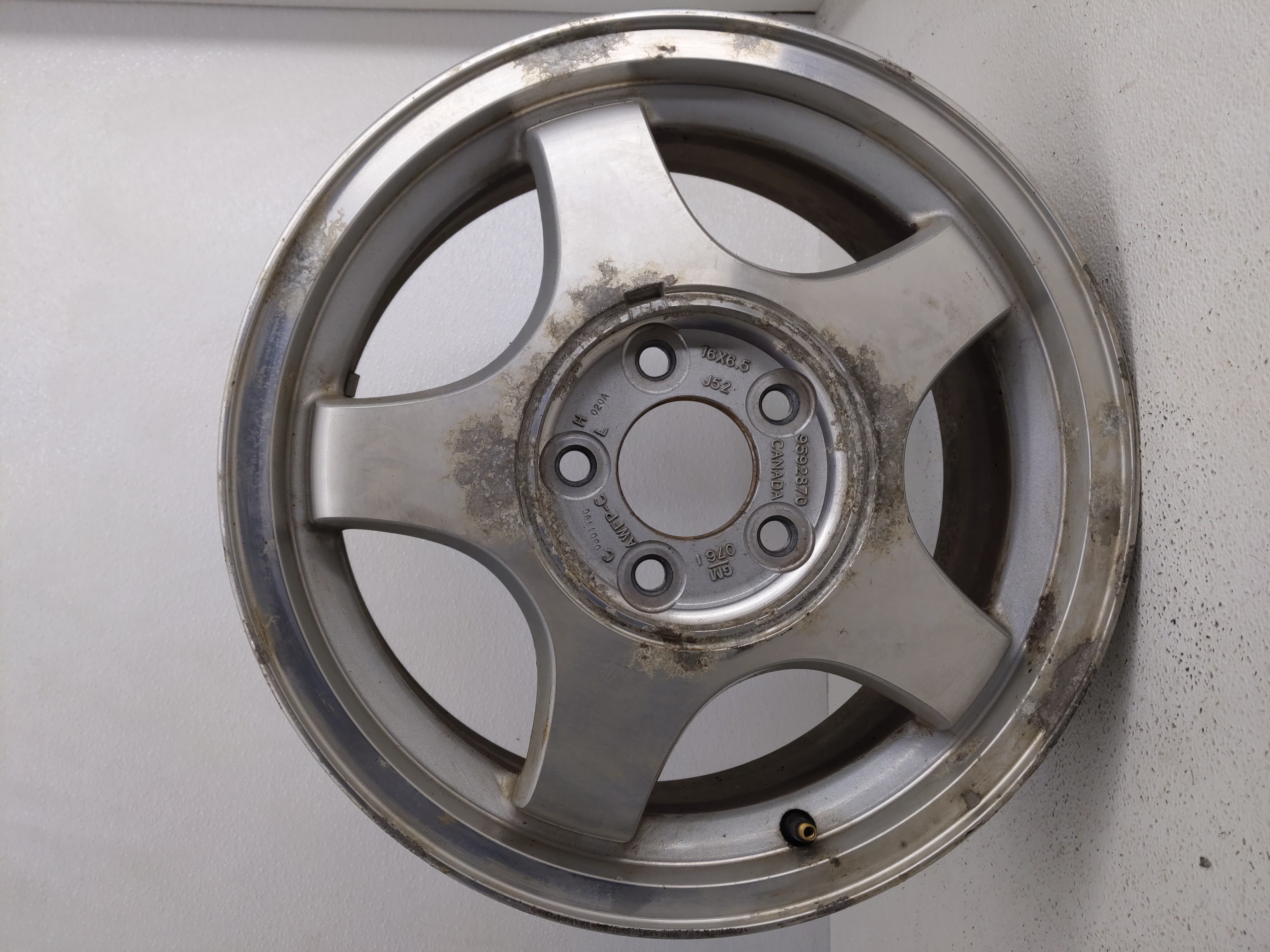2001-2007 Chevrolet Monte Carlo Wheel Rim Oem 779294 - Oemusedautoparts1.com