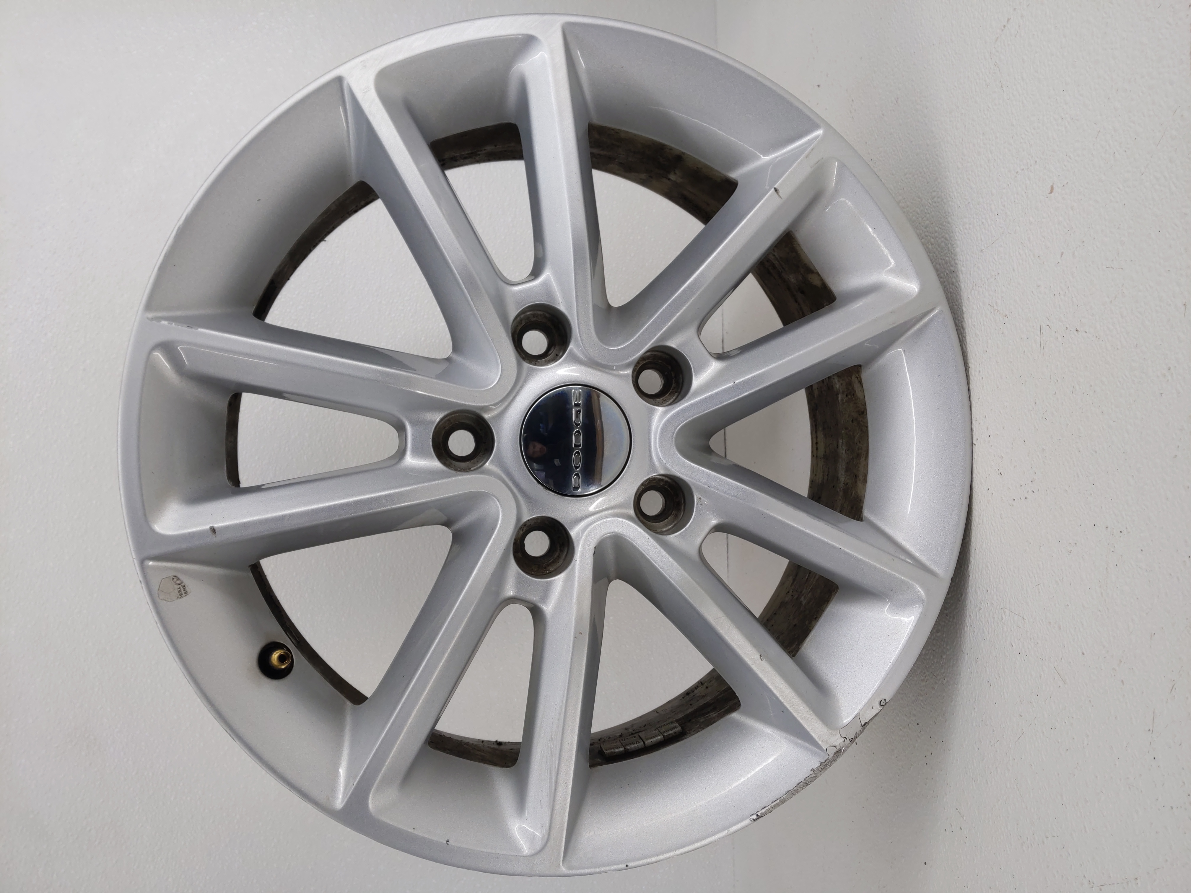 2013-2019 Dodge Journey Wheel Rim Oem 779744 - Oemusedautoparts1.com