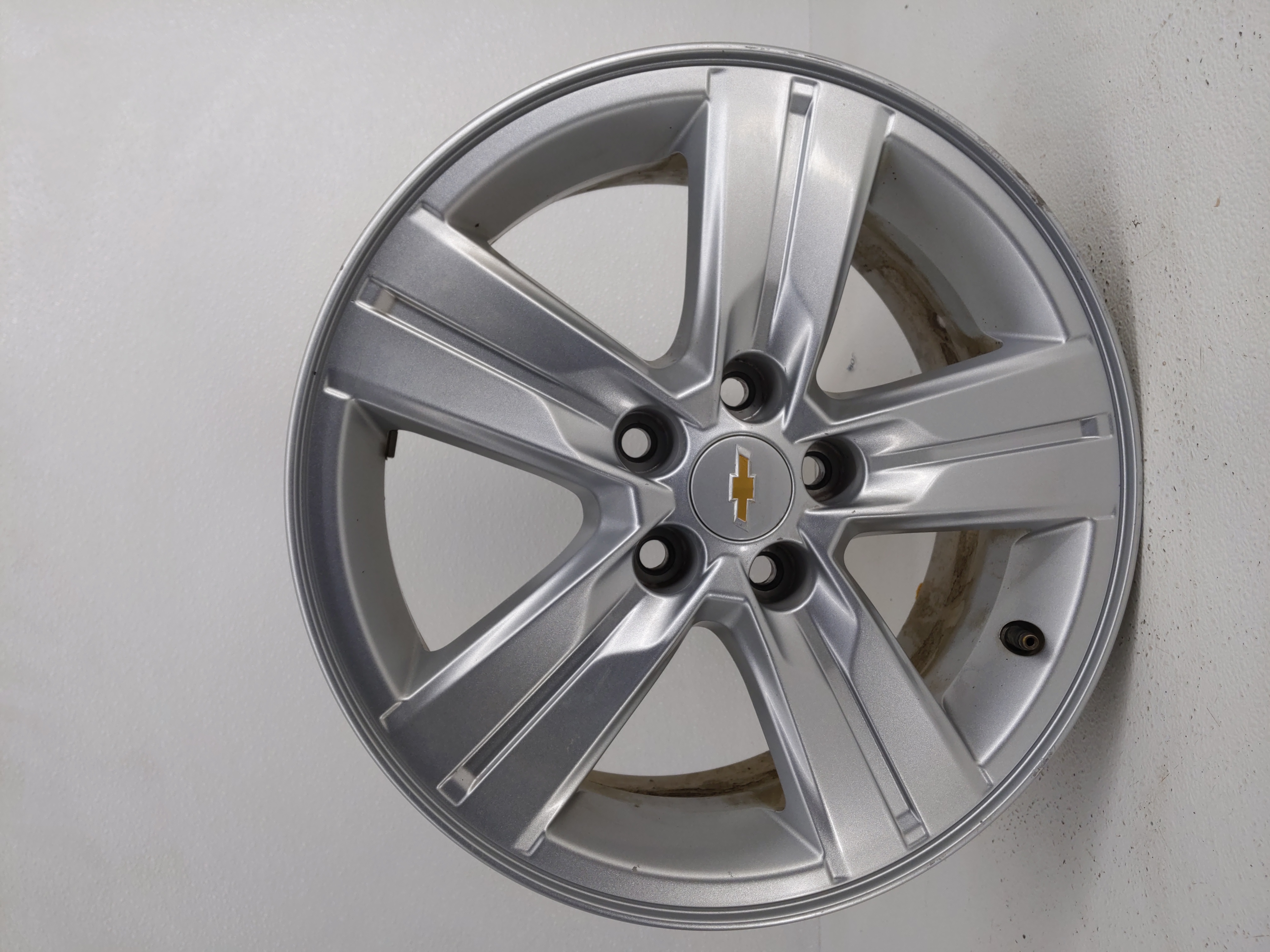 2013-2018 Chevrolet Trax Wheel Rim Oem 780082 - Oemusedautoparts1.com