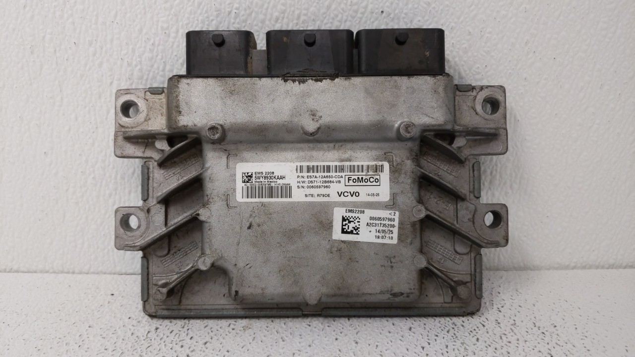 Picture of 2014-2016 Ford Fusion Engine Control Computer Ecu Pcm Ecm Pcu Oem 78188