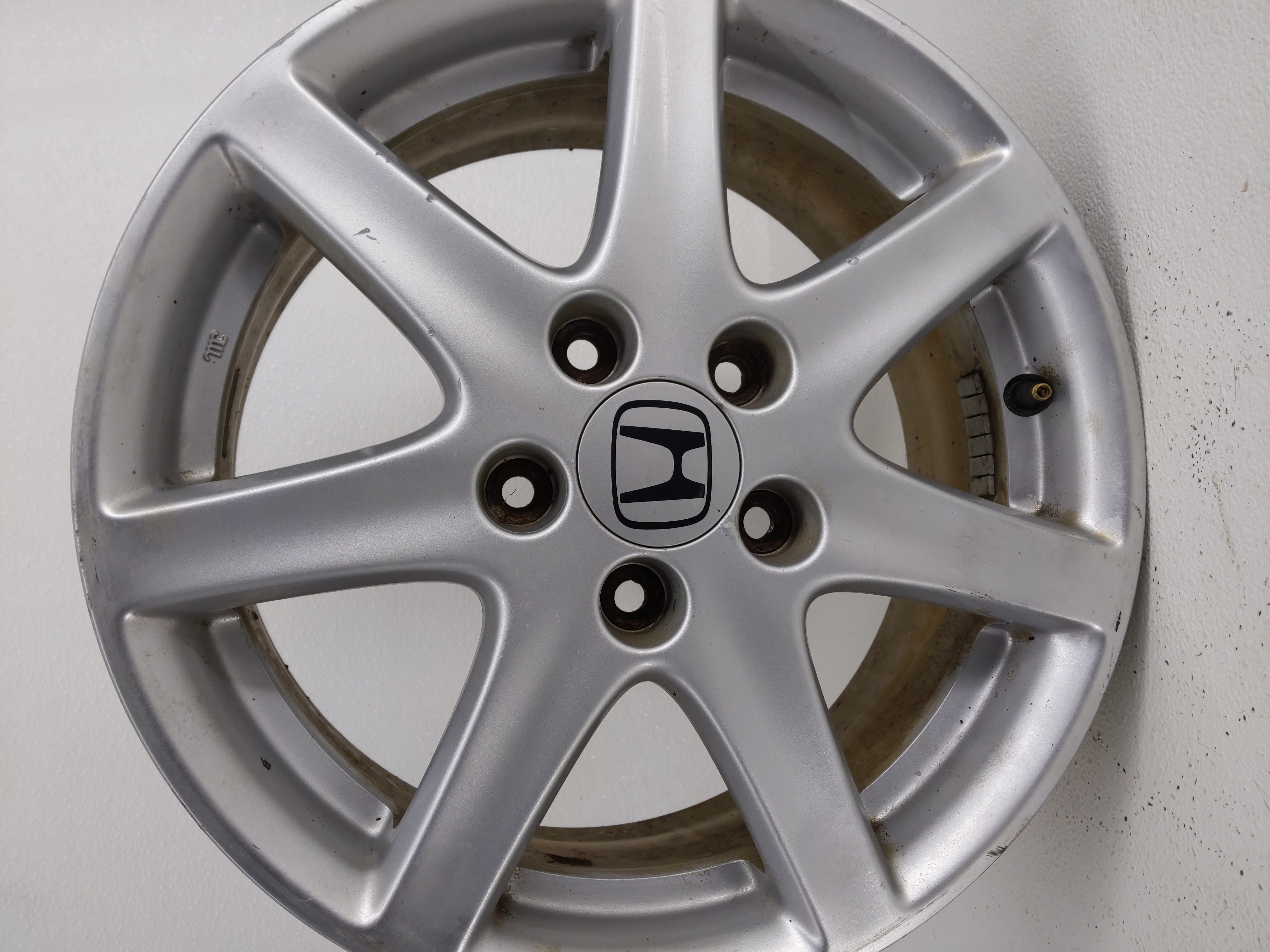 2003-2004 Honda Accord Wheel Rim Oem 784818 - Oemusedautoparts1.com