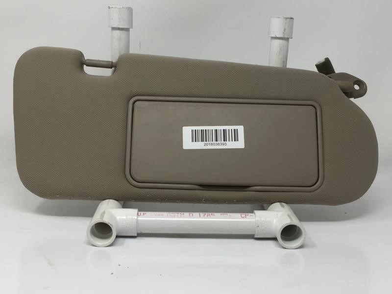 Picture of 2005-2007 Kia Sorento Passenger Sun Visor Mirror Right Sunvisor 7910
