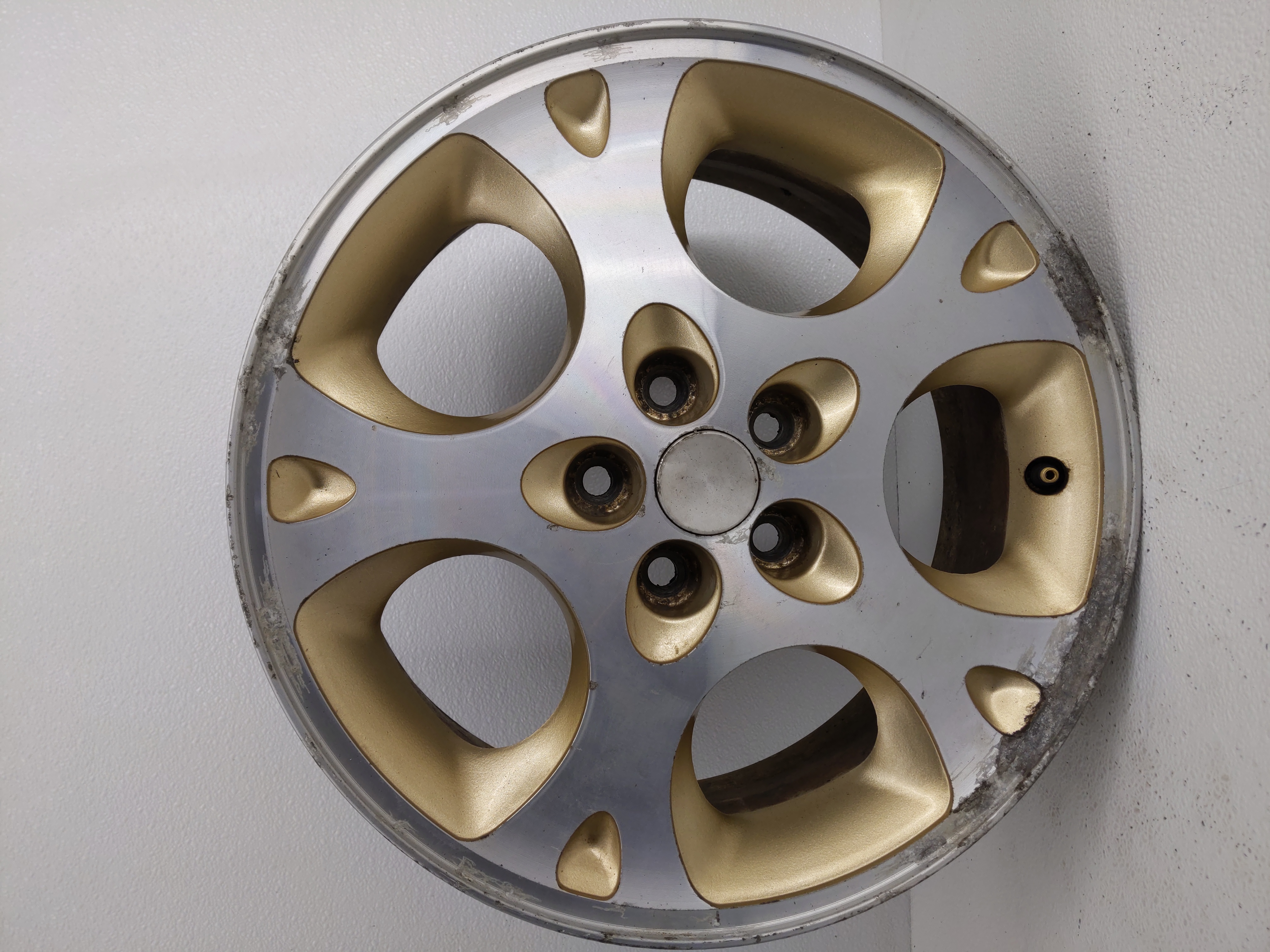 1997-2000 Chrysler Sebring Wheel Rim Oem 797384 - Oemusedautoparts1.com