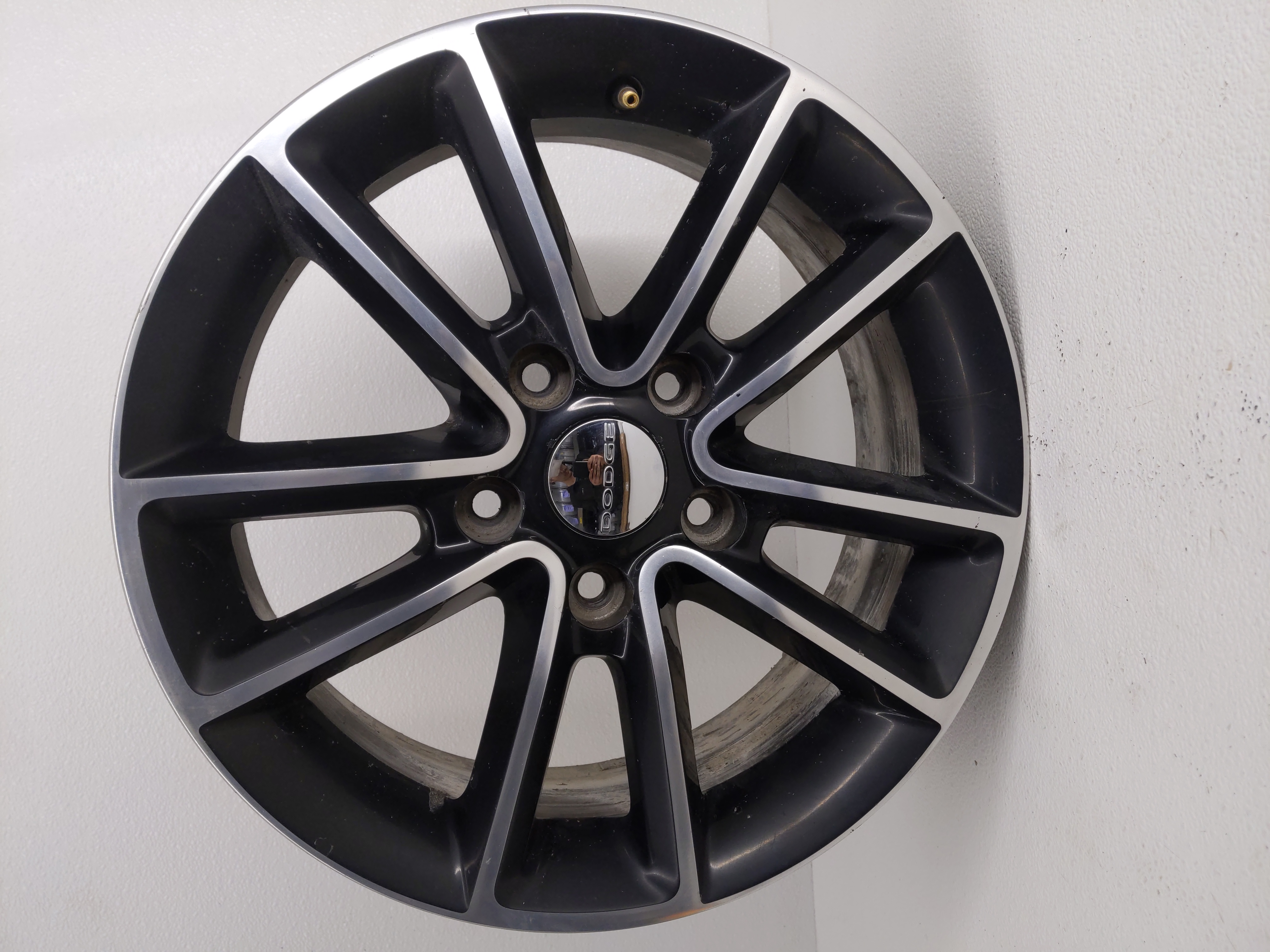 2013-2018 Dodge Grand Caravan Wheel Rim Oem 797806 - Oemusedautoparts1.com