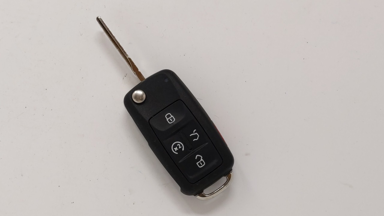 Volkswagen Jetta Passat Keyless Entry Remote Nbgfs93n 561 837 202 G 5 80194 - Oemusedautoparts1.com