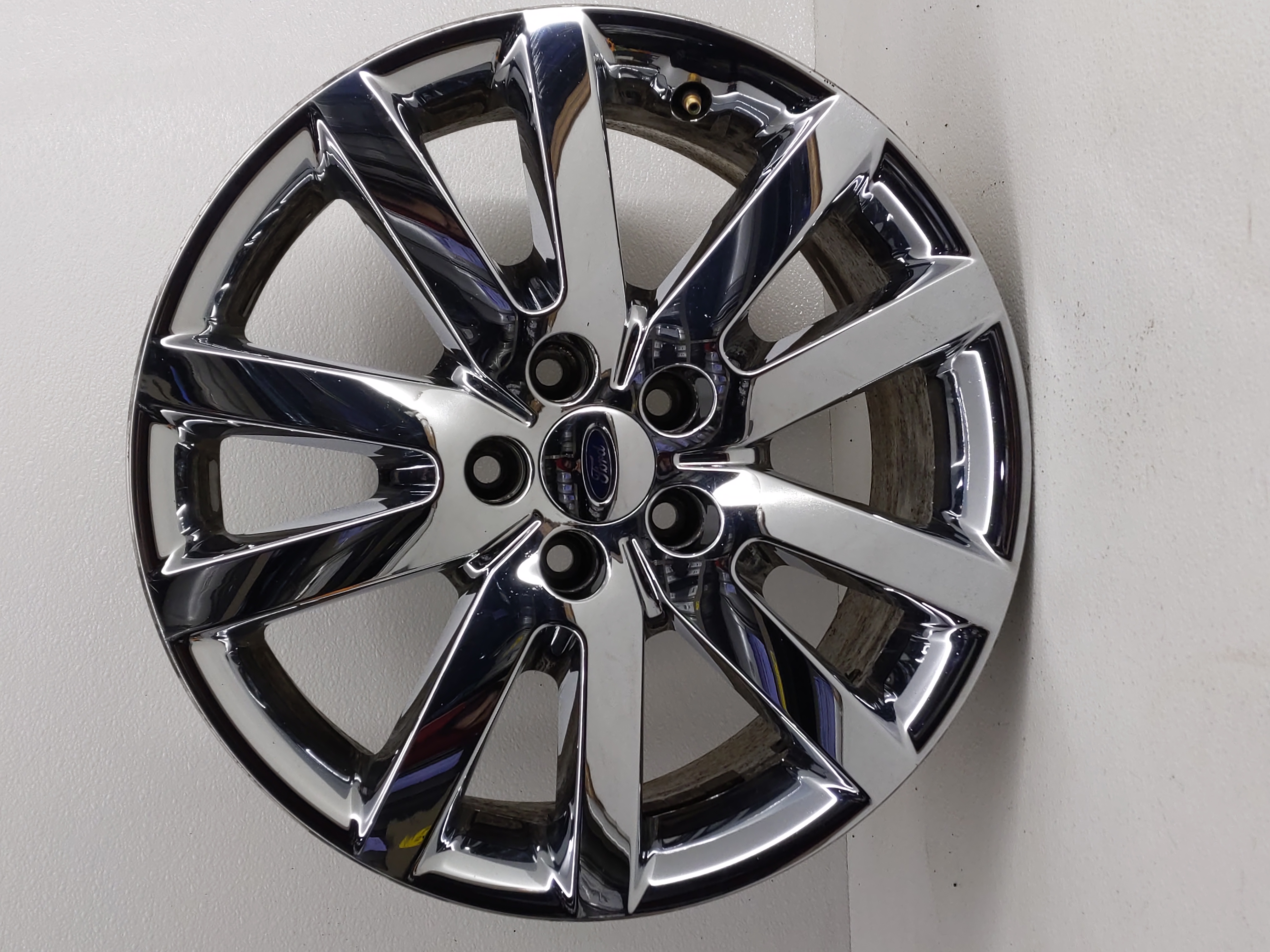 2011-2014 Ford Edge Wheel Rim Oem 802061 - Oemusedautoparts1.com