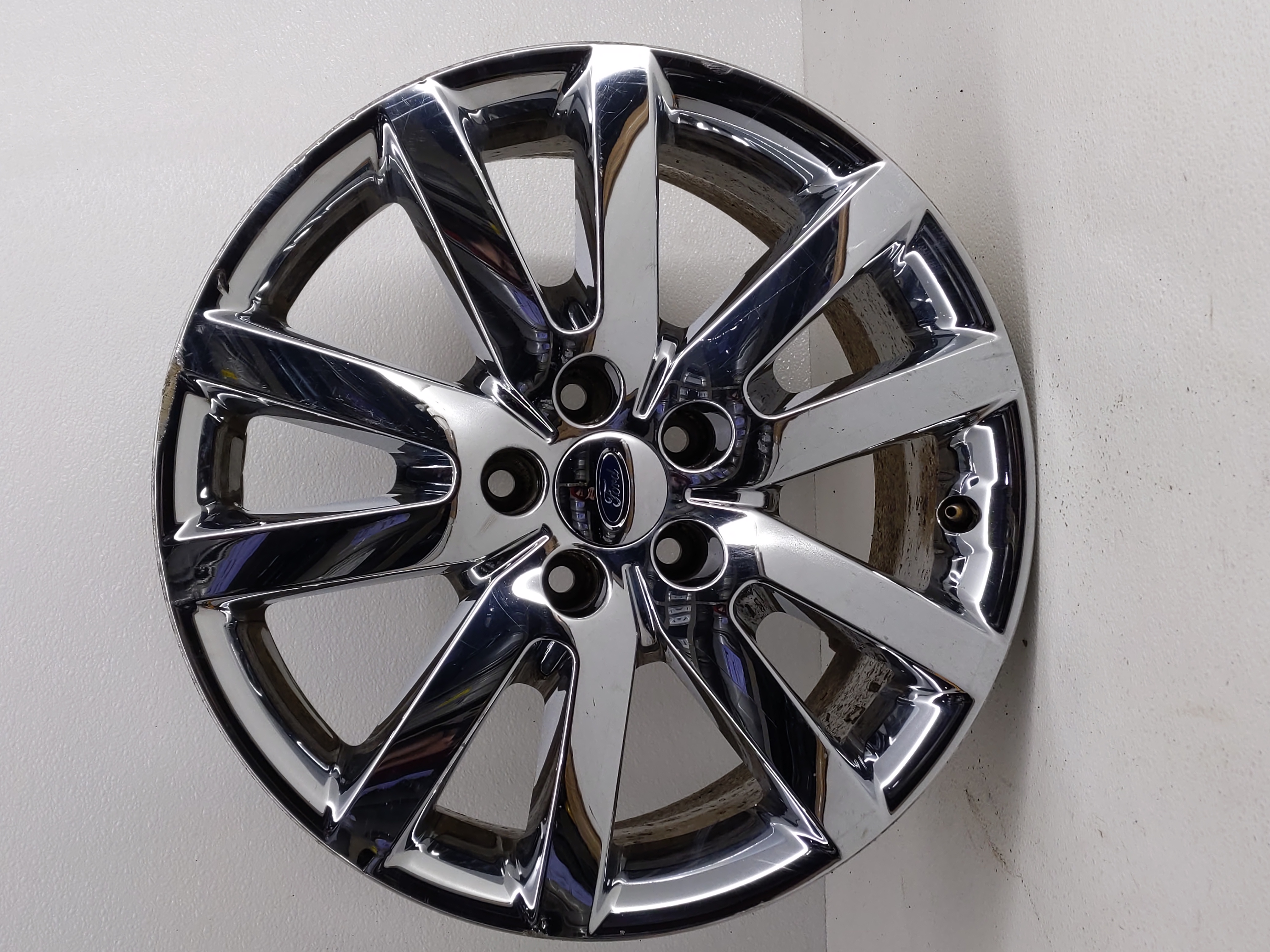 2011-2014 Ford Edge Wheel Rim Oem 802137 - Oemusedautoparts1.com