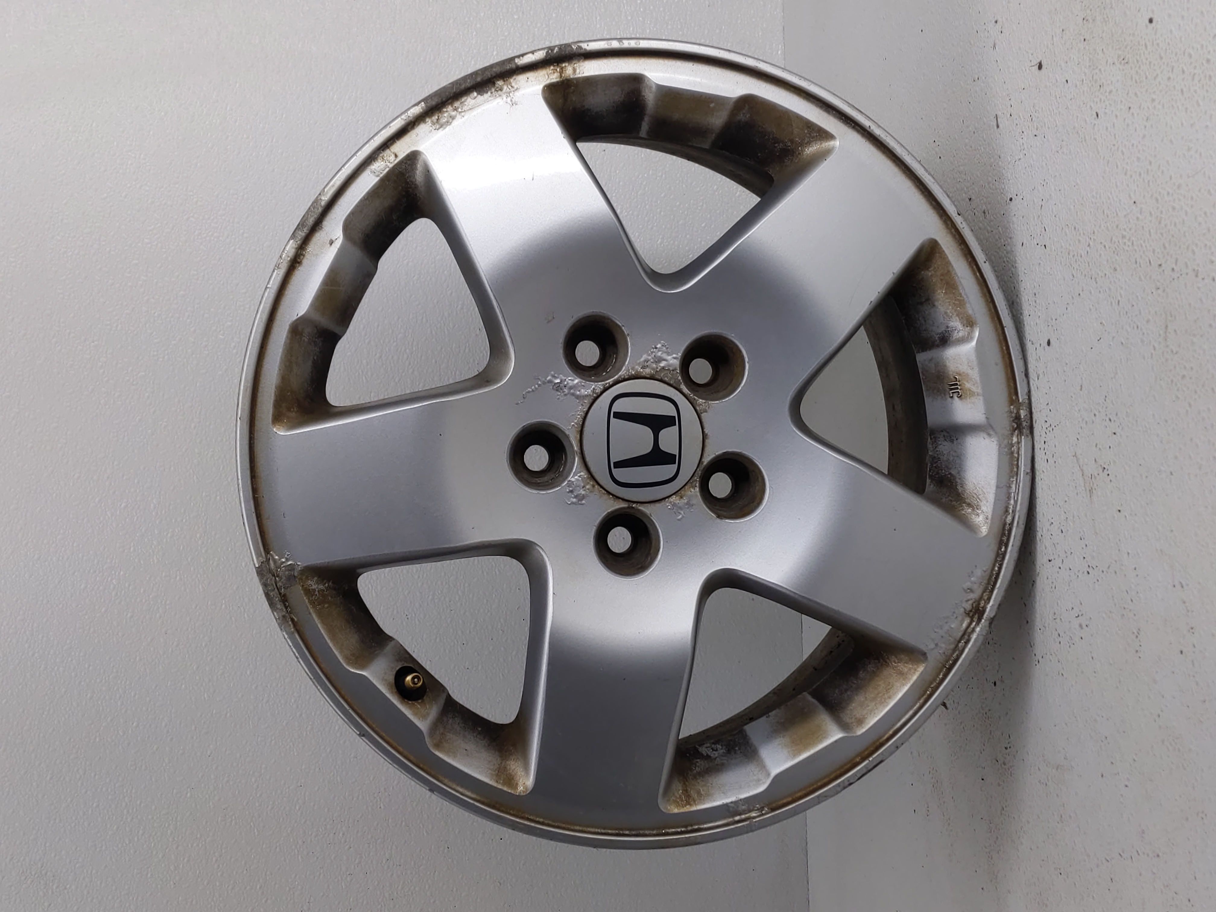 2003-2006 Honda Element Wheel Rim Oem 803833 - Oemusedautoparts1.com