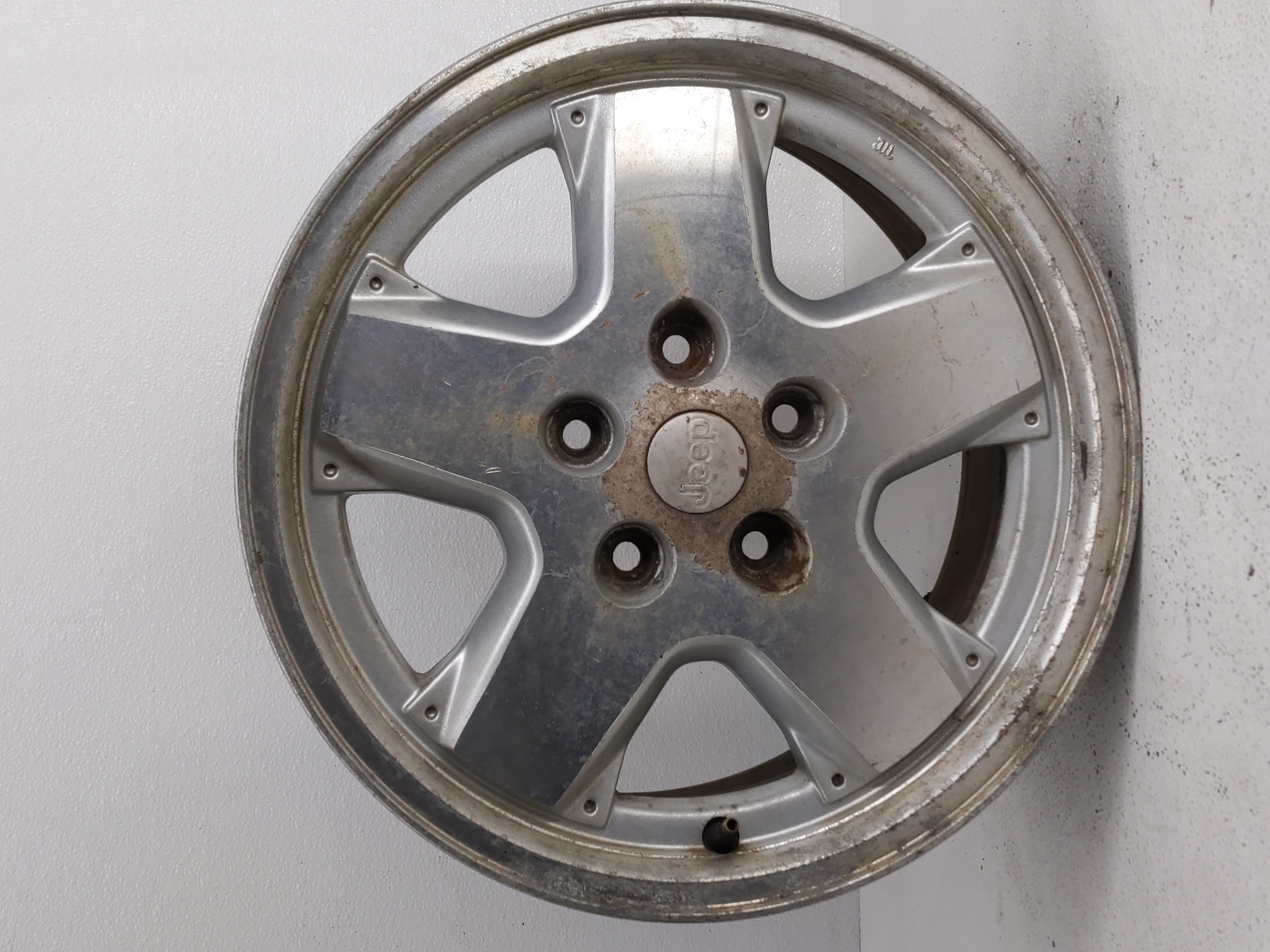 2002-2004 Jeep Liberty Wheel Rim Oem 803900 - Oemusedautoparts1.com
