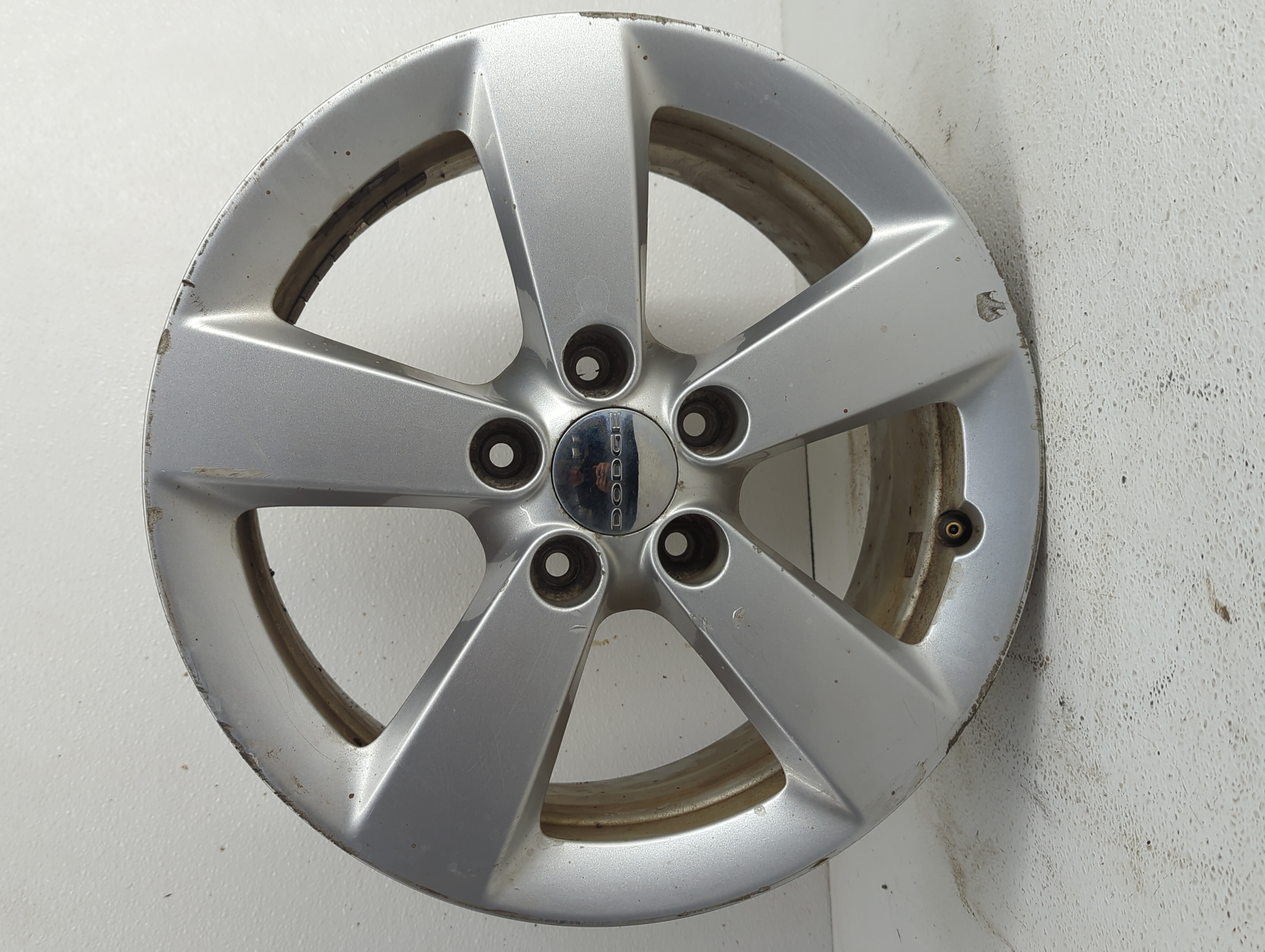 Picture of 2014-2016 Dodge Dart Wheel Rim Oem 808344