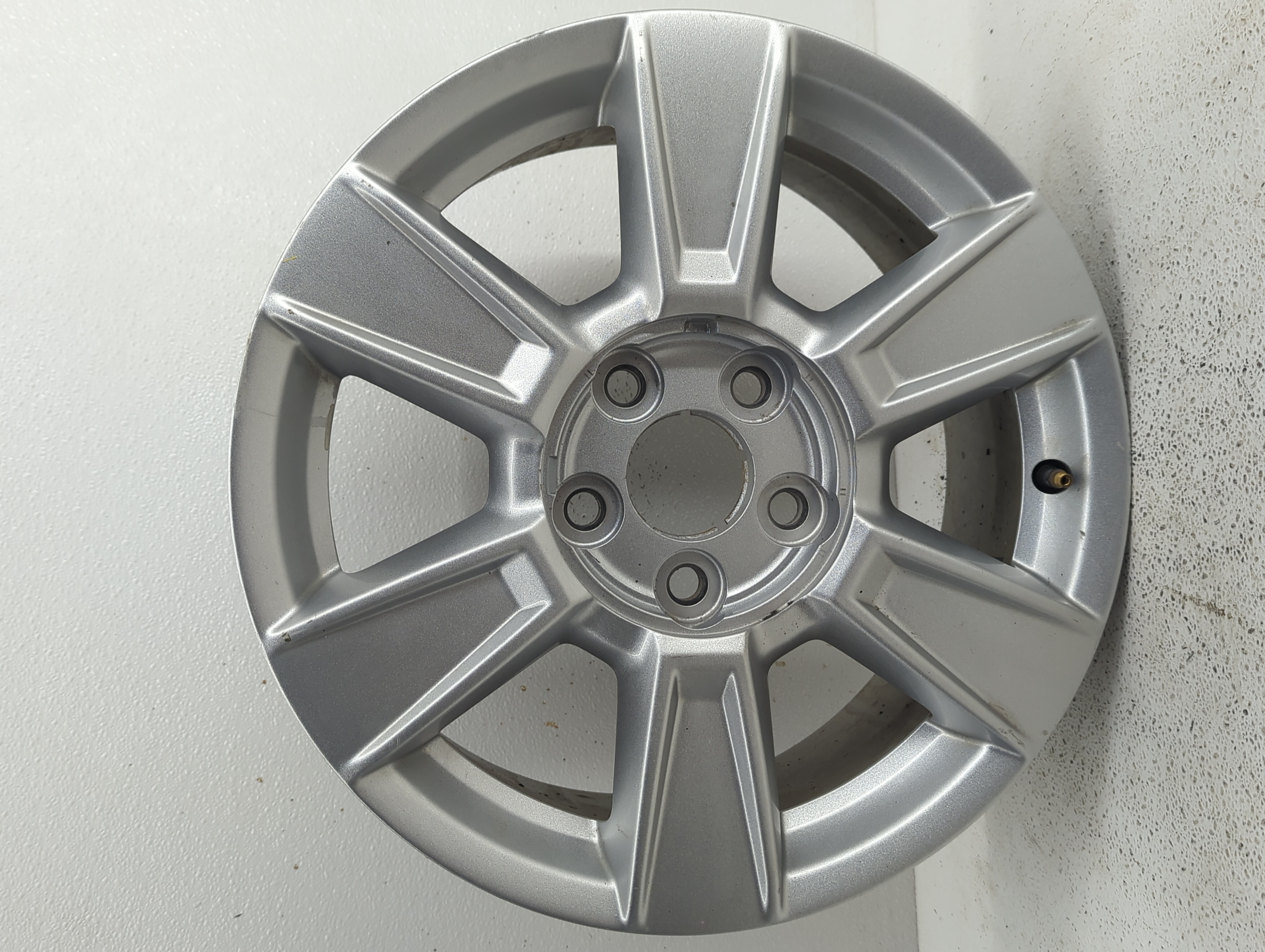 Picture of 2010-2013 Gmc Terrain Wheel Rim Oem 810473