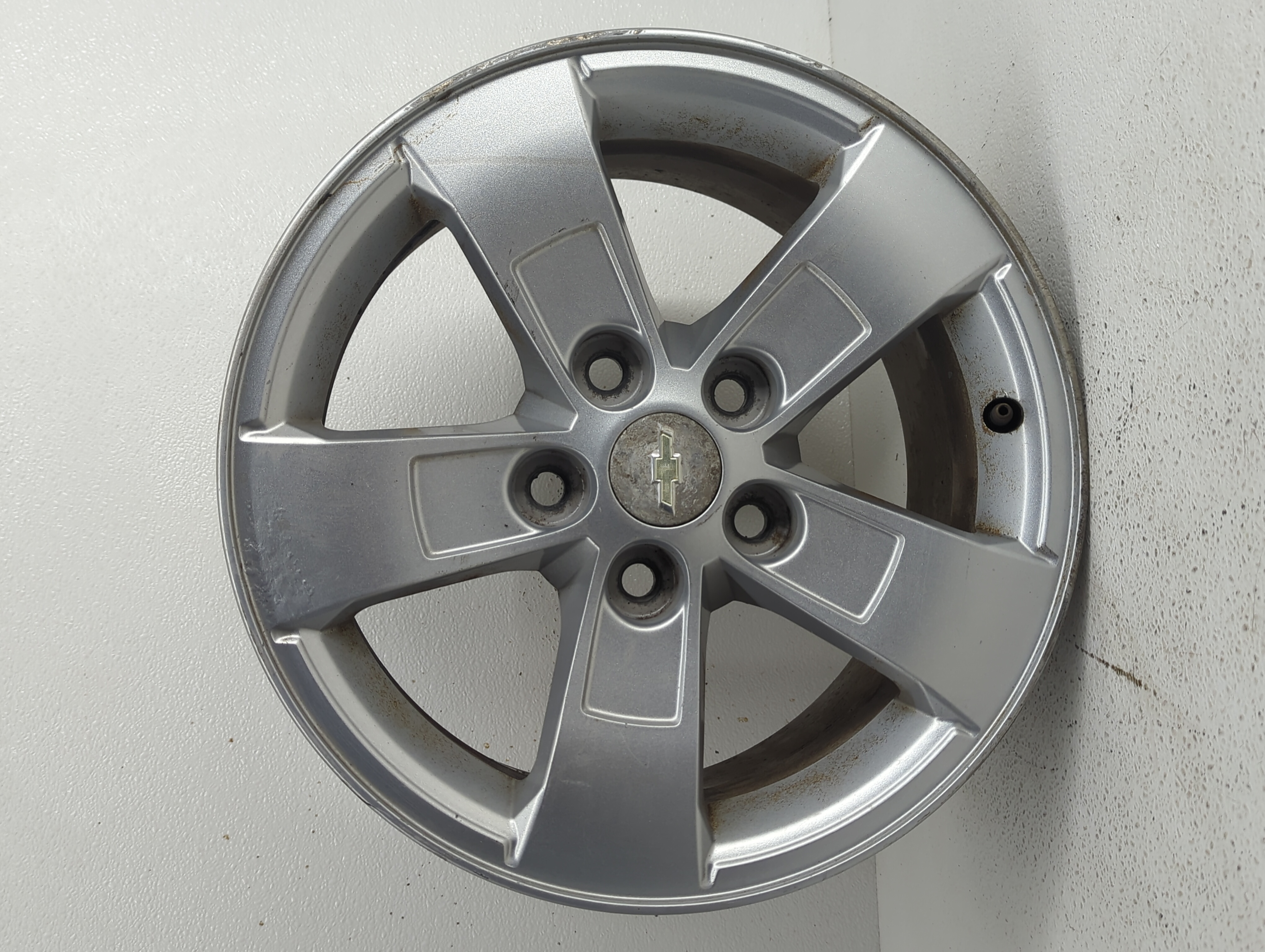 2013-2016 Chevrolet Malibu Oem Wheel Rim 811336 - Oemusedautoparts1.com