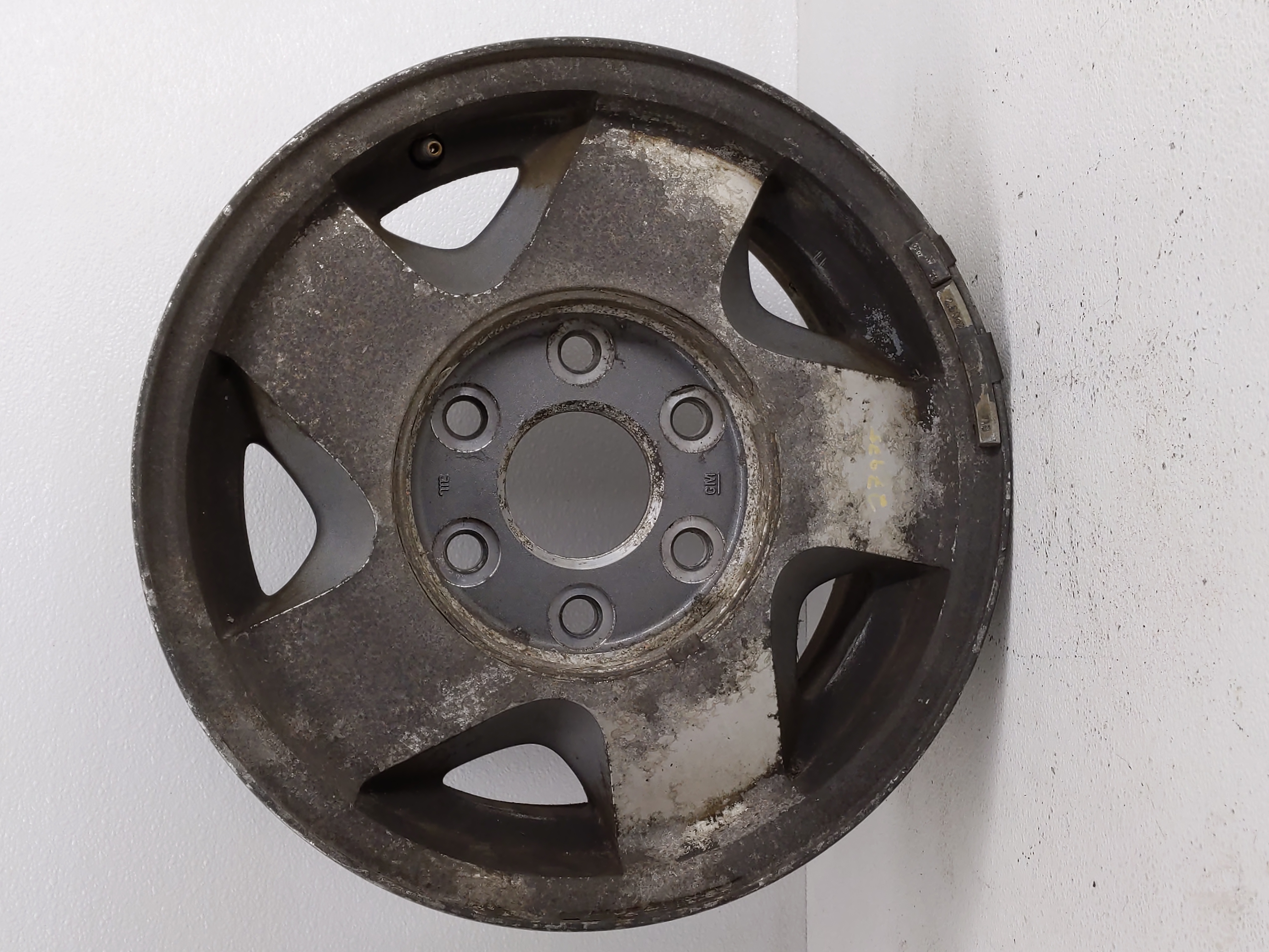 Picture of Chevrolet C1500 Wheel Rim Oem 813294