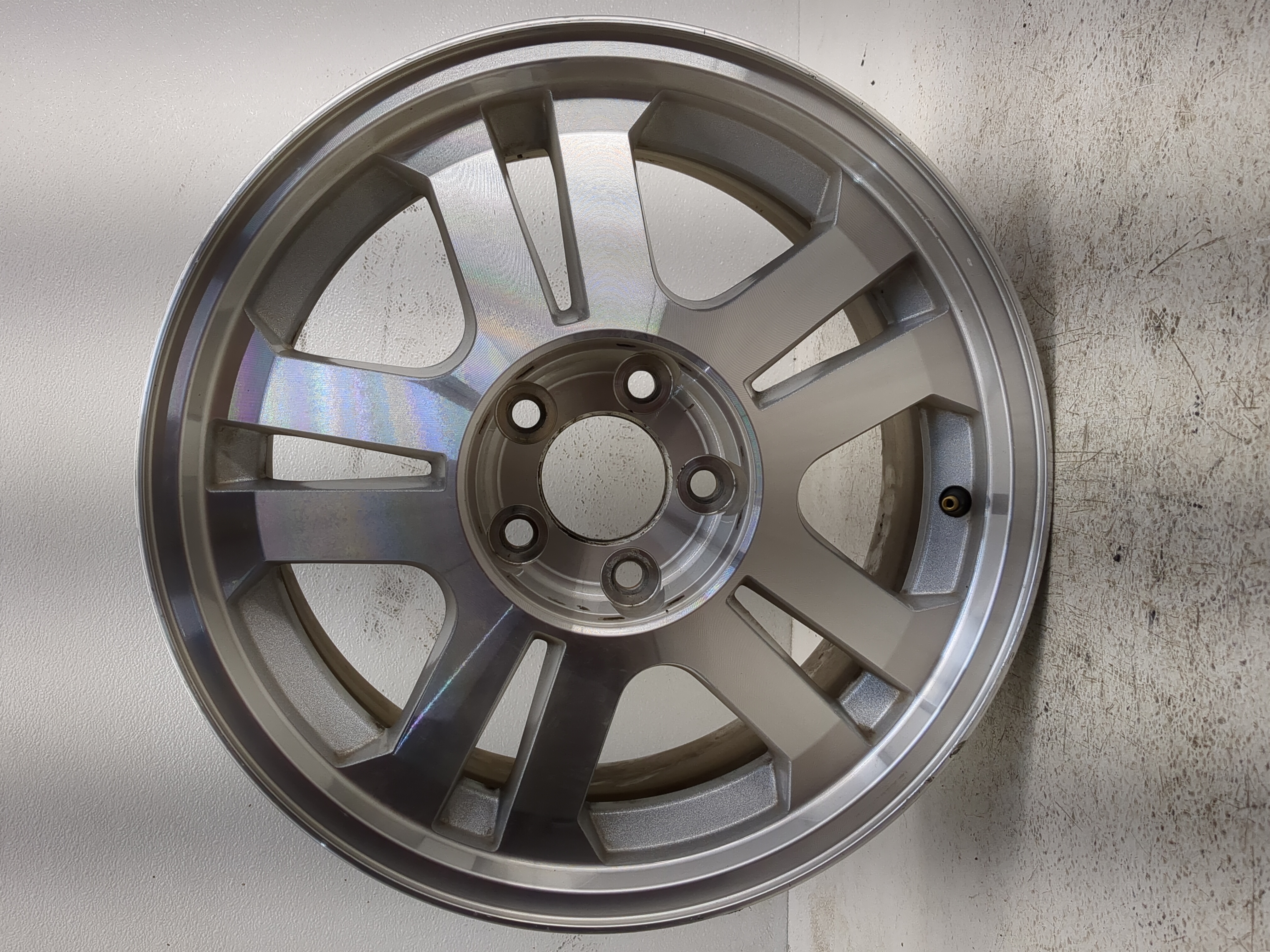 Picture of 2006-2009 Ford Mustang Oem Wheel Rim 813297