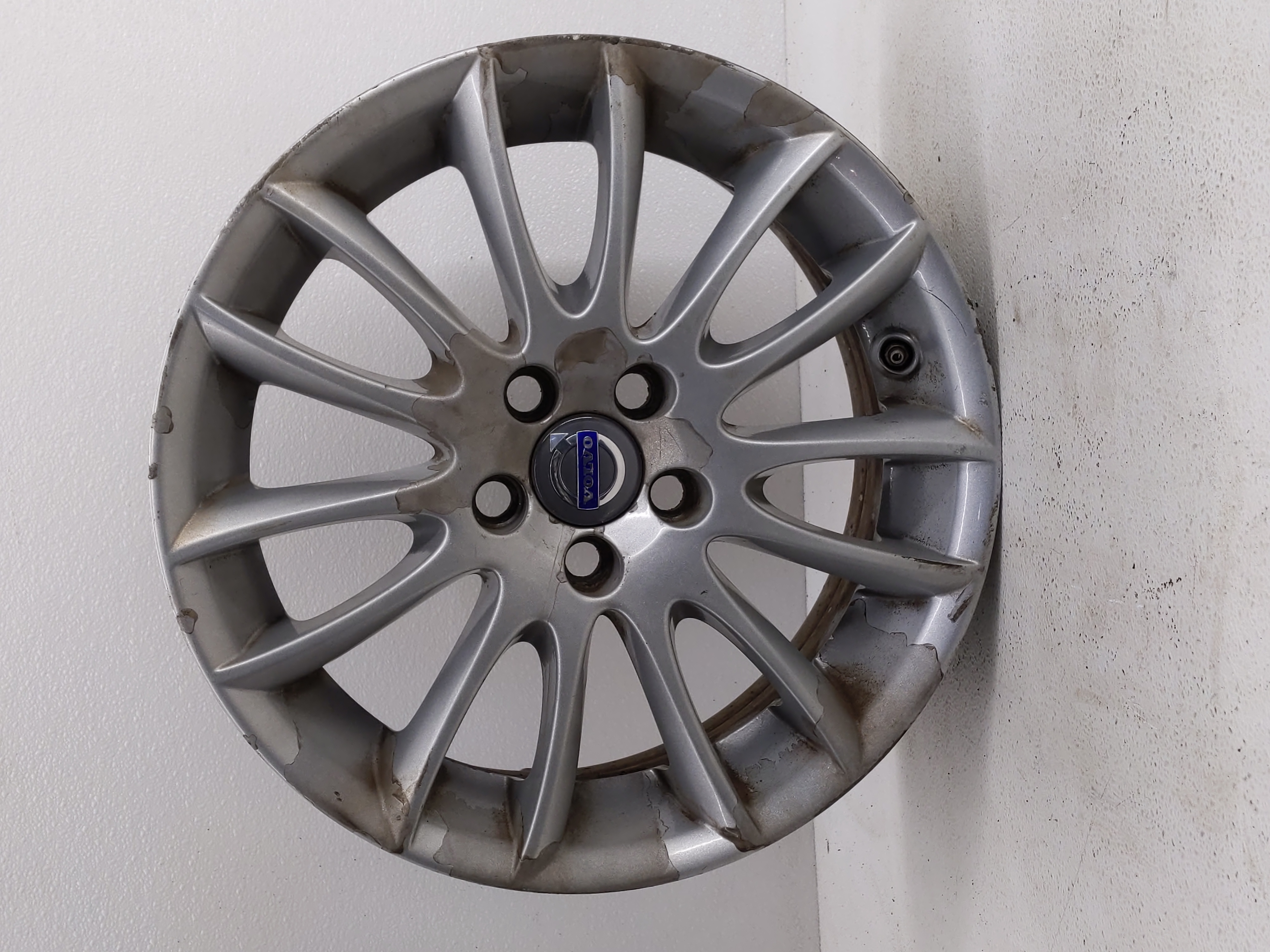 Volvo V70 Wheel Rim Oem 819419 - Oemusedautoparts1.com