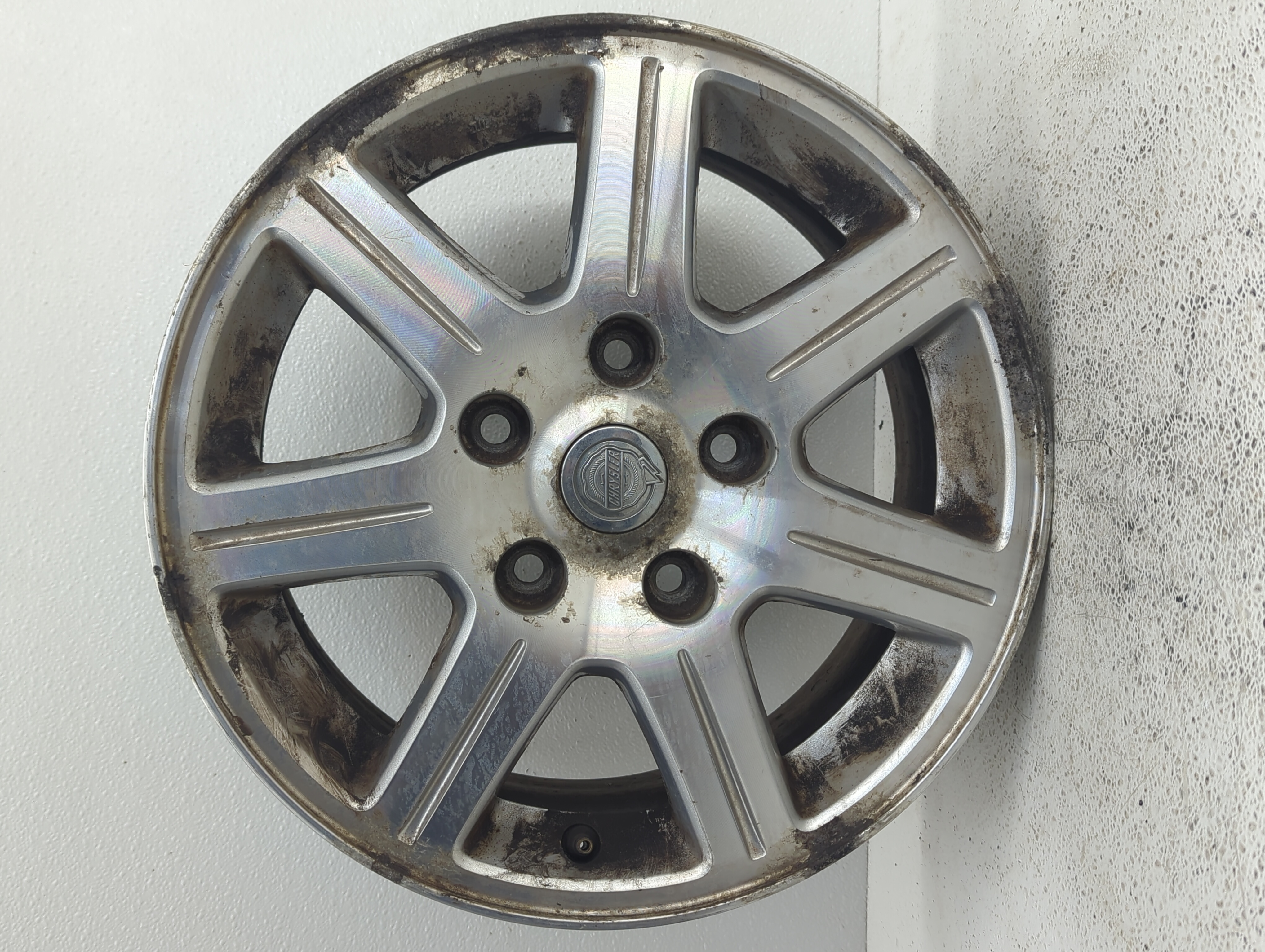 2008-2013 Chrysler Town & Country Wheel Rim Oem 820837 - Oemusedautoparts1.com