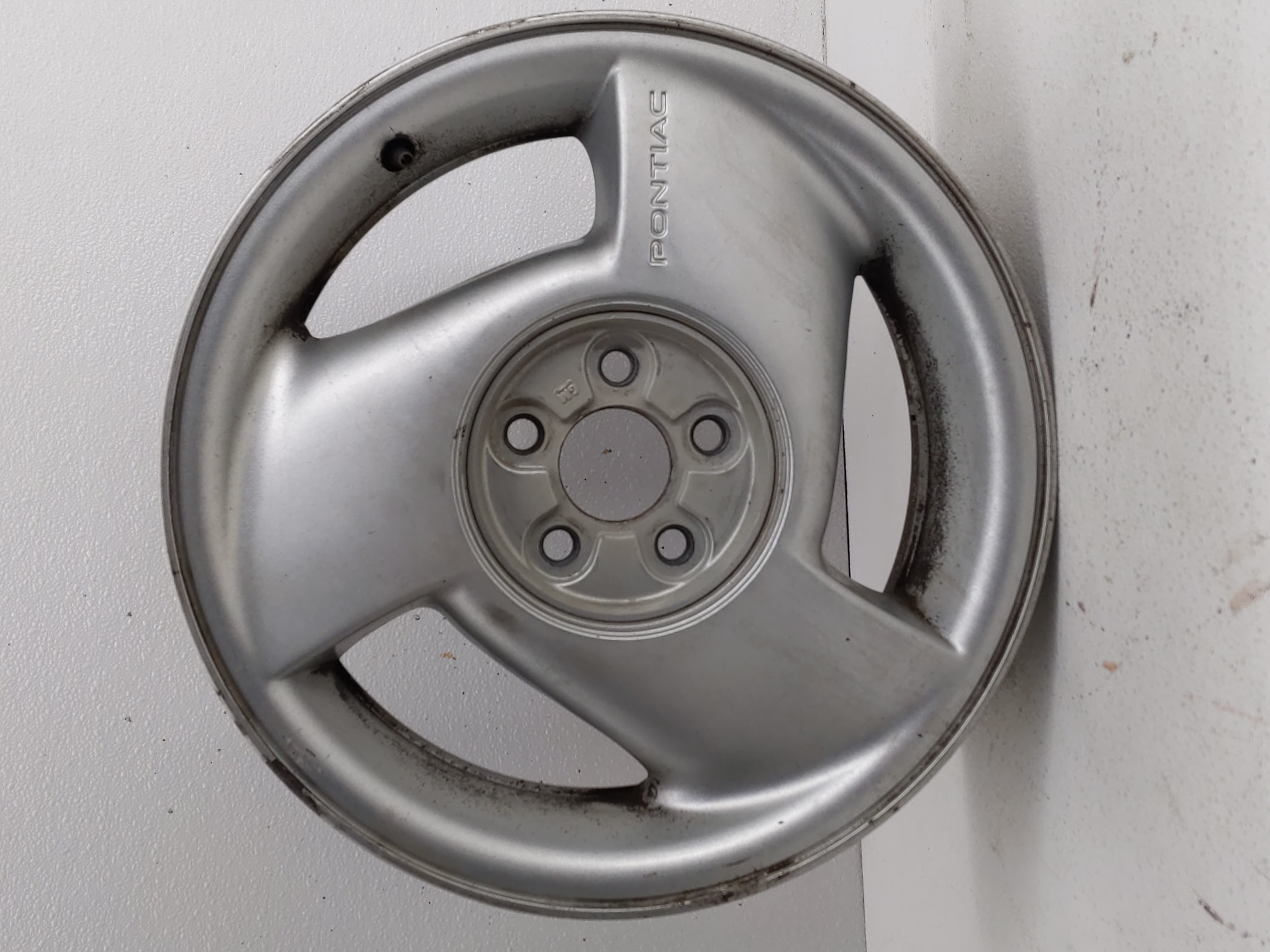 1992-1998 Pontiac Grand Am Wheel Rim Oem 822105 - Oemusedautoparts1.com