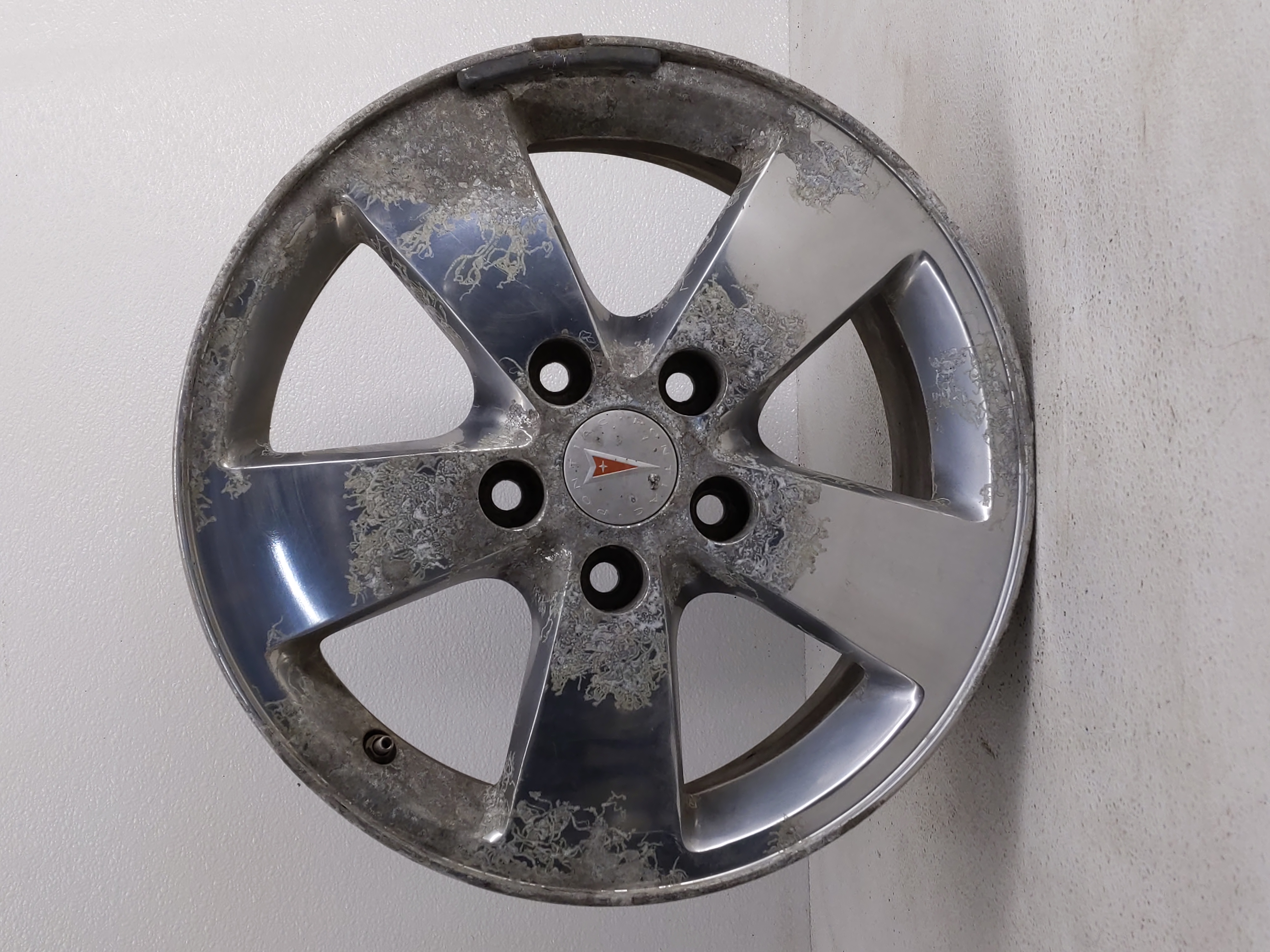 2005-2008 Pontiac Grand Prix Wheel Rim Oem 826300 - Oemusedautoparts1.com