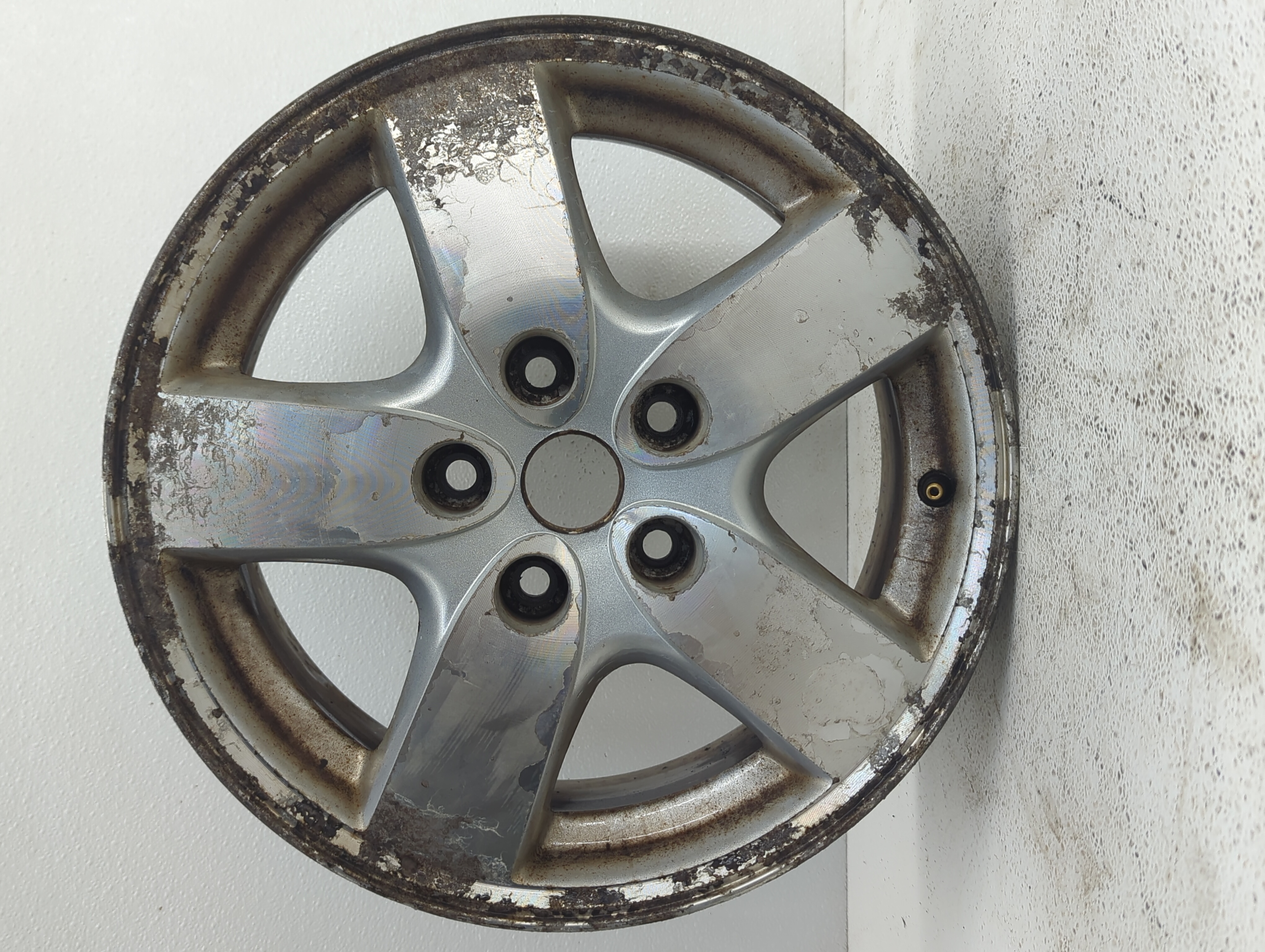 Picture of 2005-2007 Dodge Caravan Wheel Rim Oem 828392
