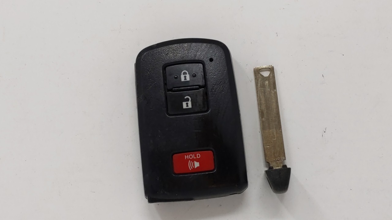 Picture of Toyota Tacoma Keyless Entry Remote Hyq14fba 281451-0020 3 Buttons 82897