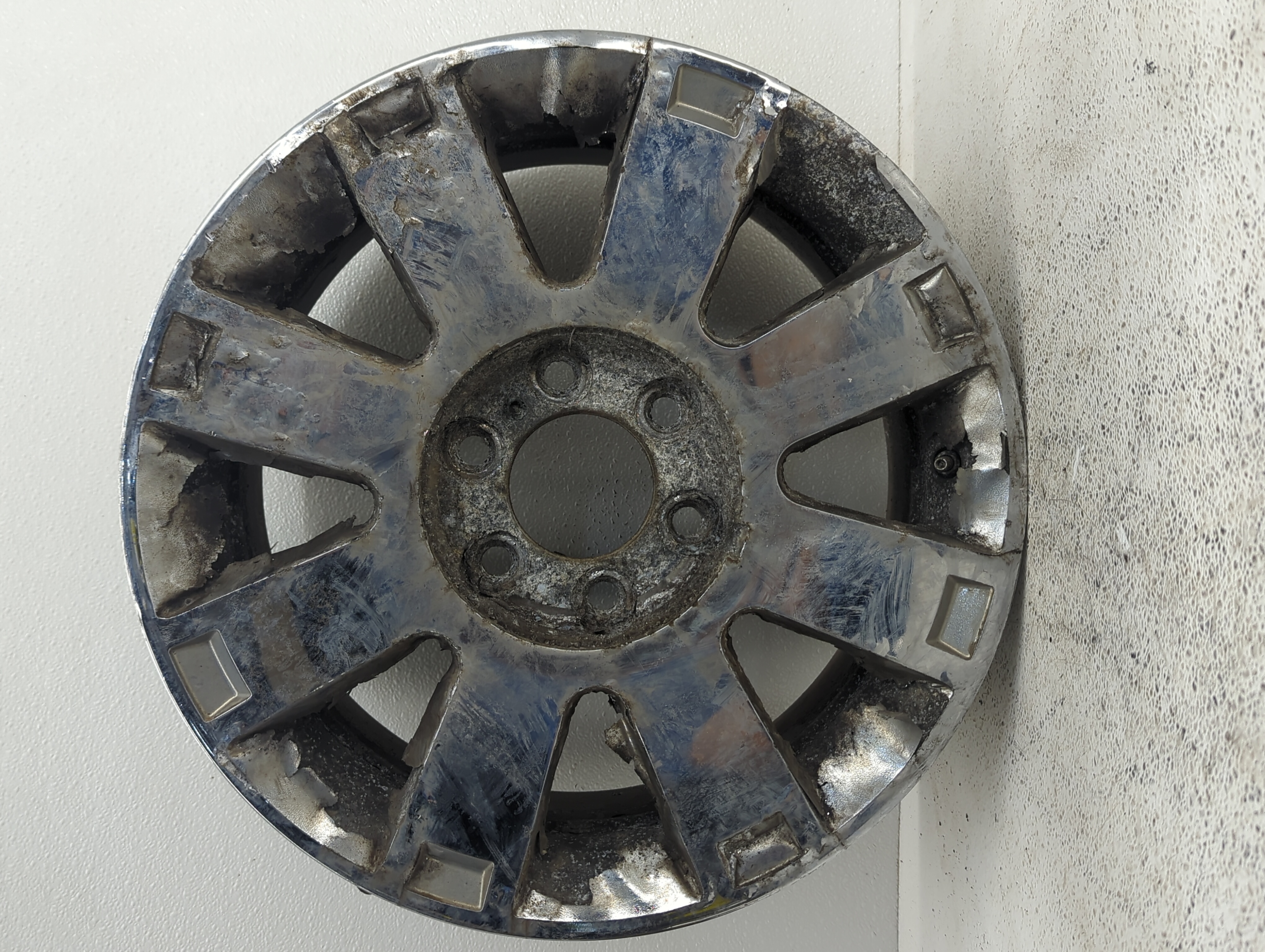 Picture of 2004 Lincoln Navigator Wheel Rim Oem 829765