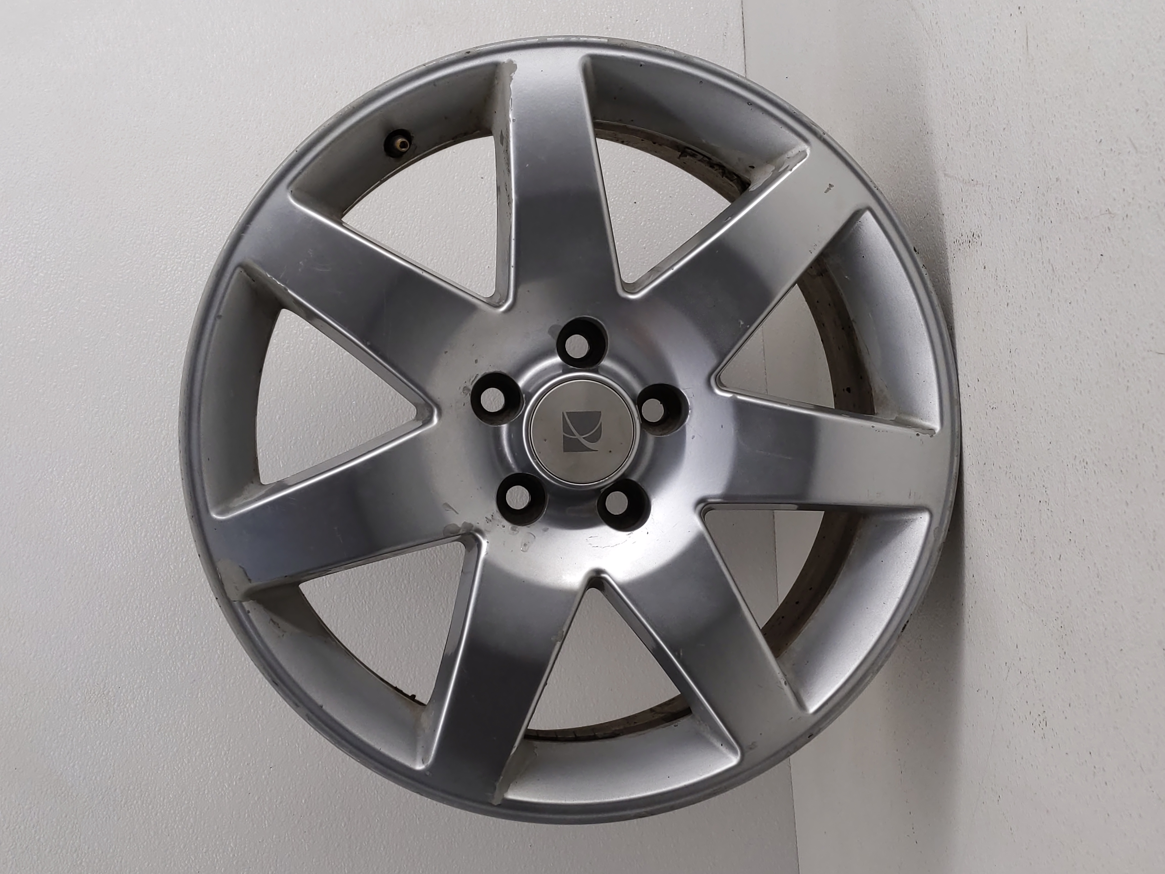 Picture of 2004-2007 Saturn Vue Wheel Rim Oem 830963