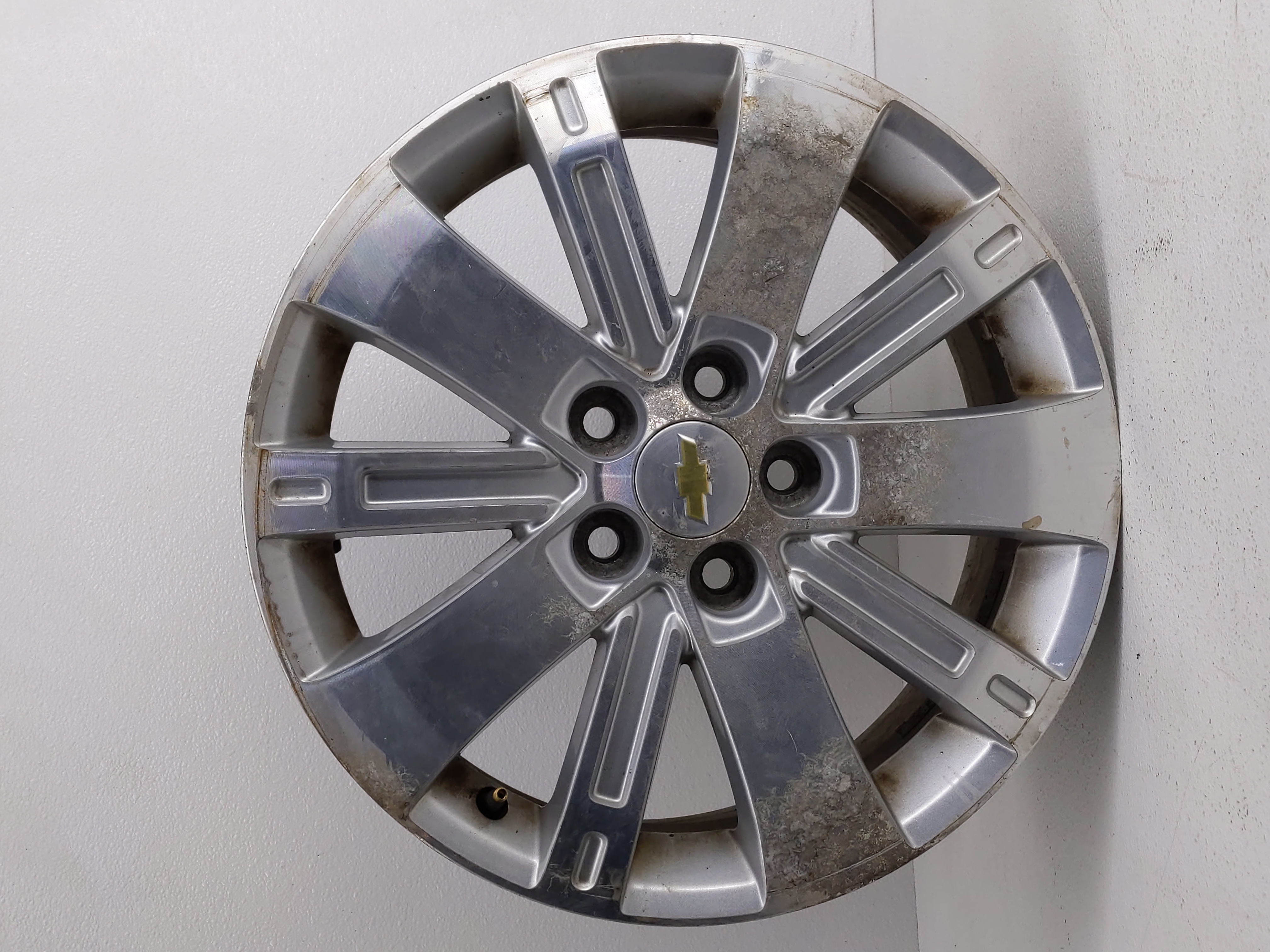 2010-2012 Chevrolet Equinox Wheel Rim Oem 830964 - Oemusedautoparts1.com