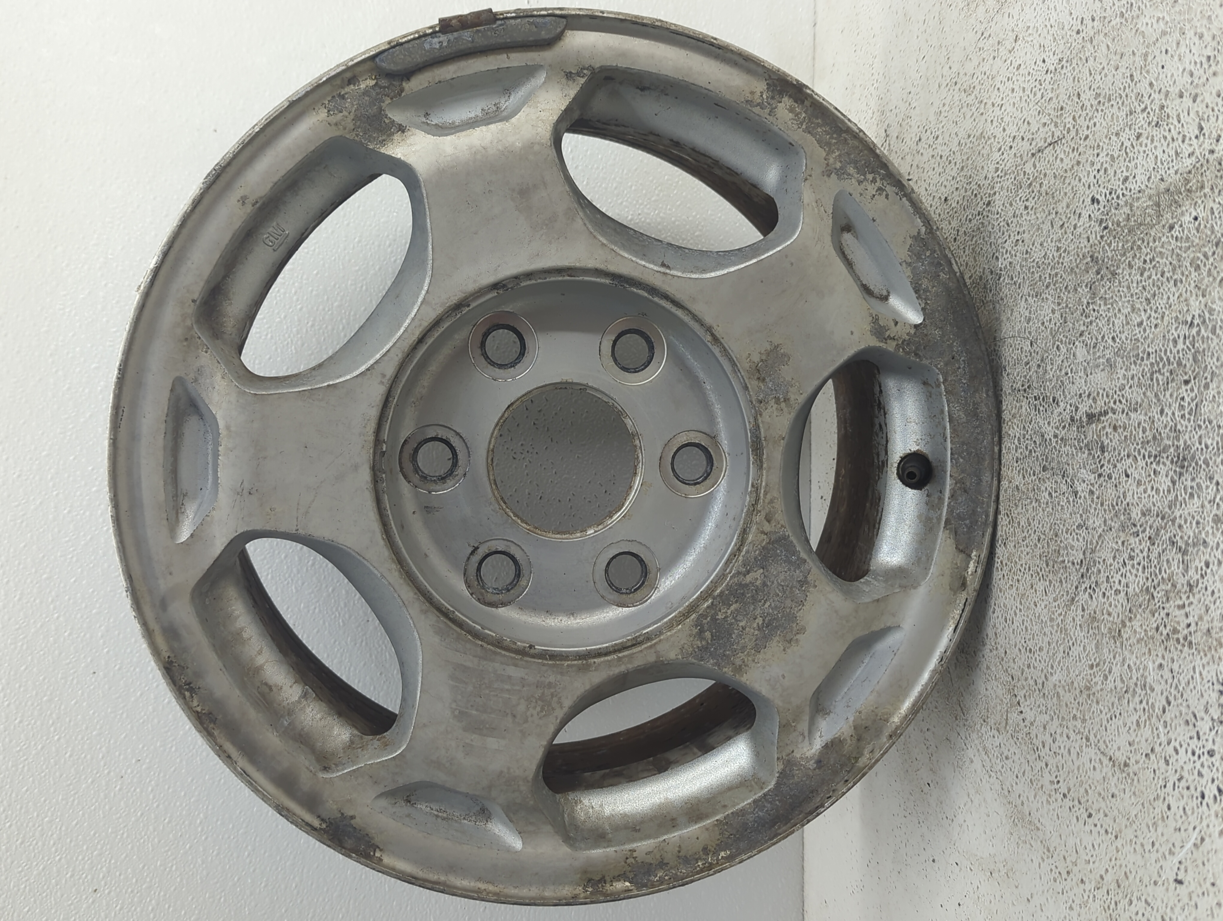 Picture of Chevrolet Silverado 1500 Pickup Wheel Rim Oem 835619