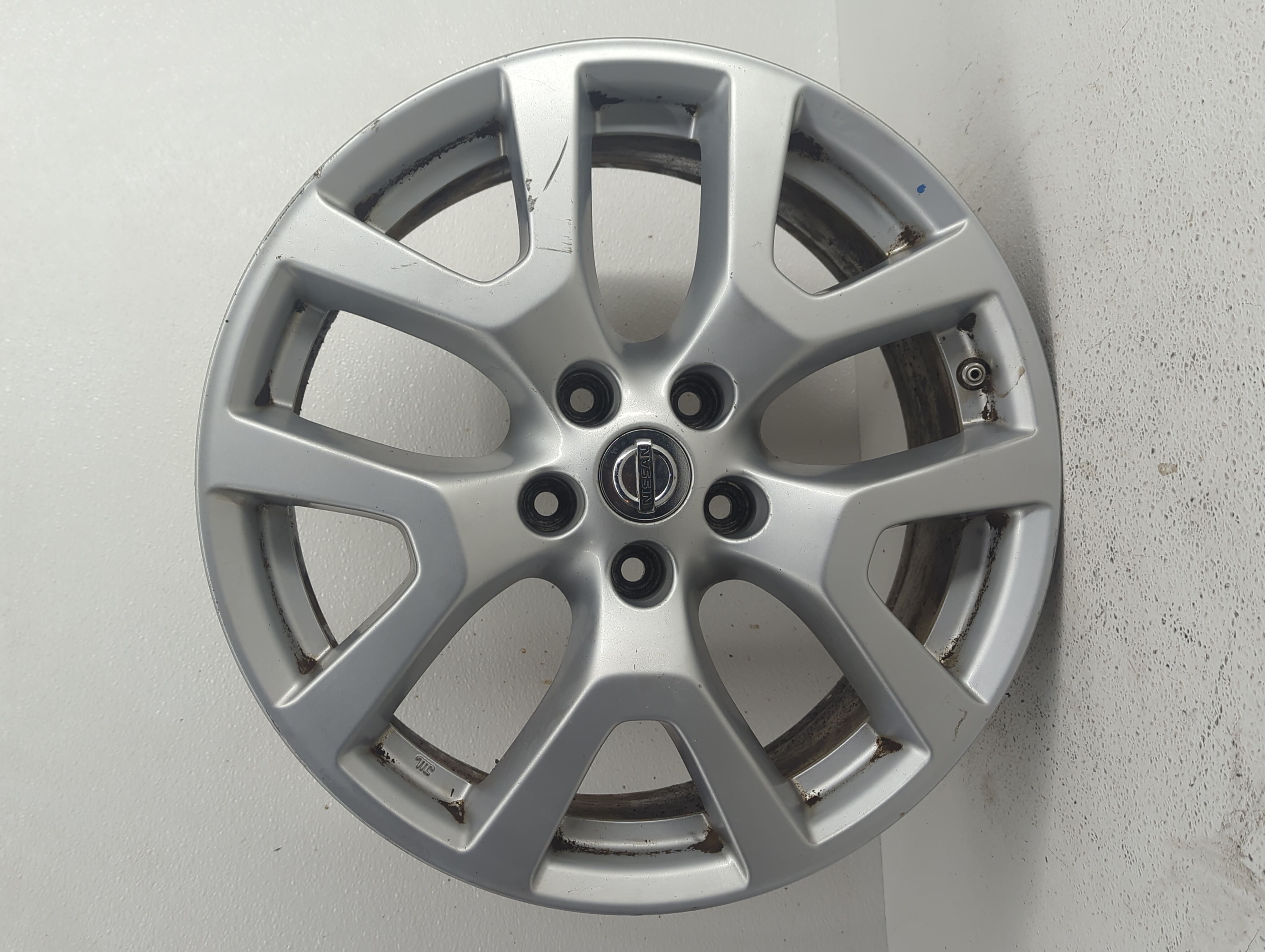 2013-2015 Nissan Rogue Wheel Rim Oem 835654 - Oemusedautoparts1.com