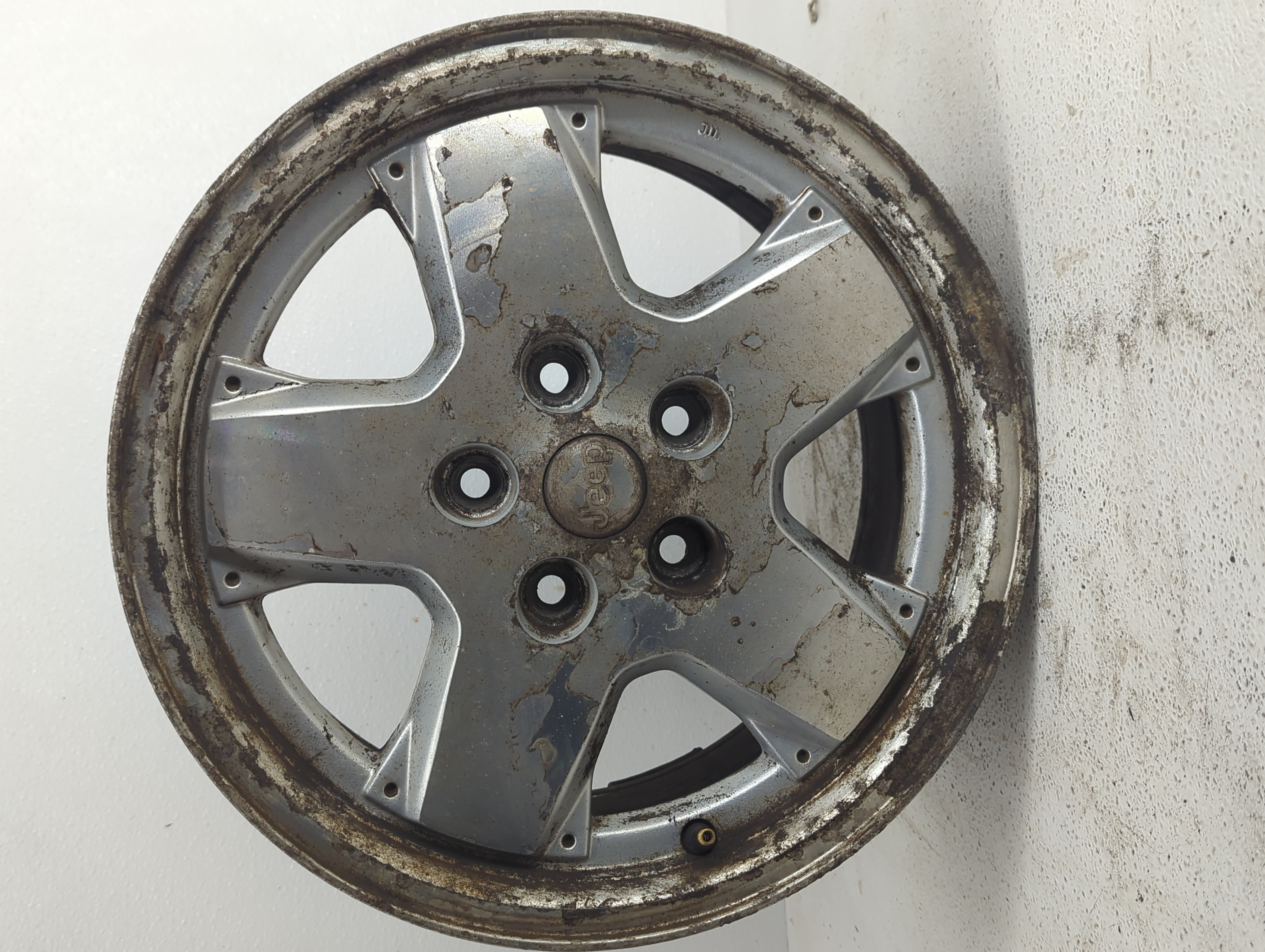 2002-2006 Jeep Liberty Wheel Rim Oem 839129 - Oemusedautoparts1.com