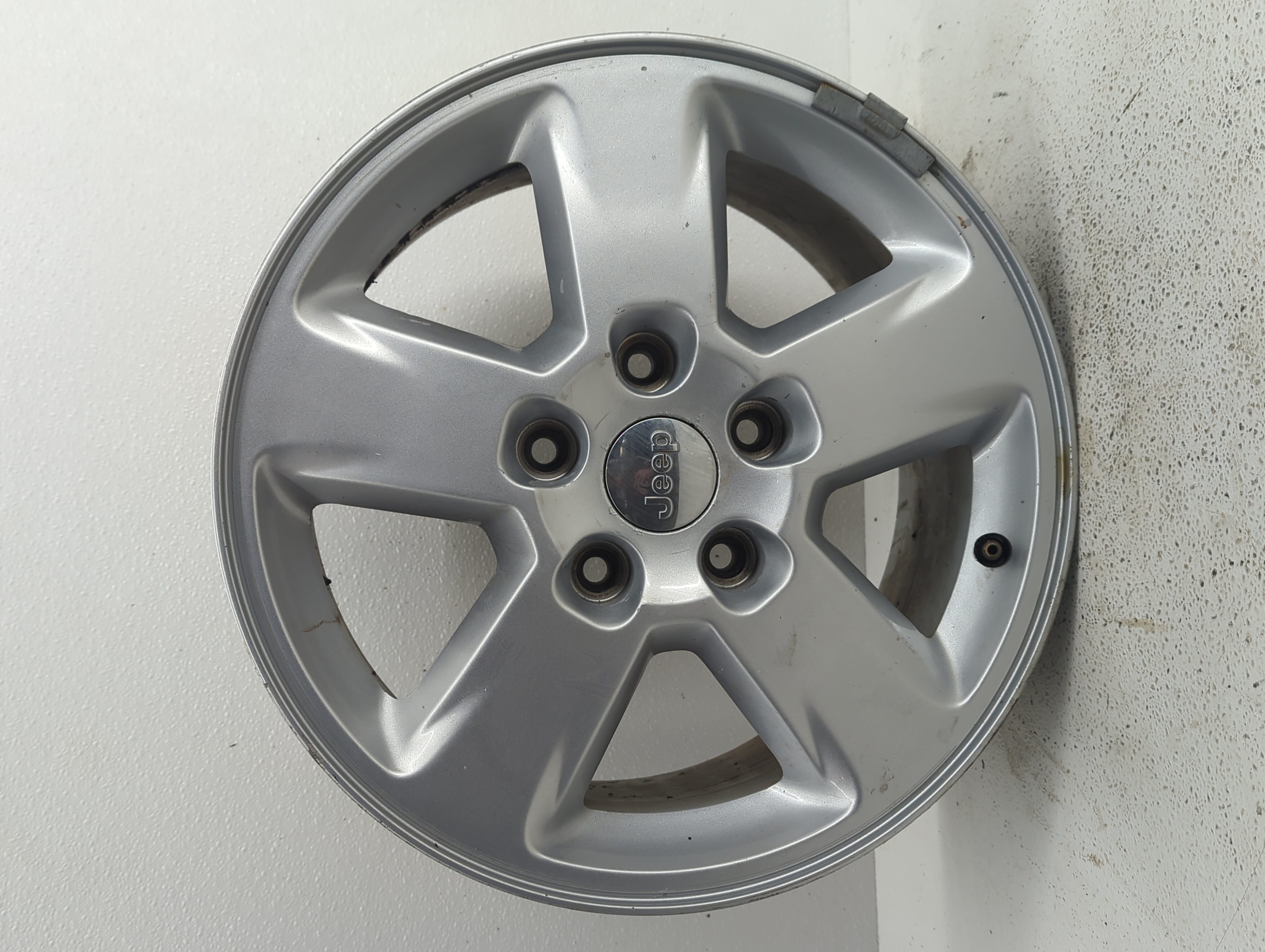 2011-2013 Jeep Grand Cherokee Wheel Rim Oem 840210 - Oemusedautoparts1.com