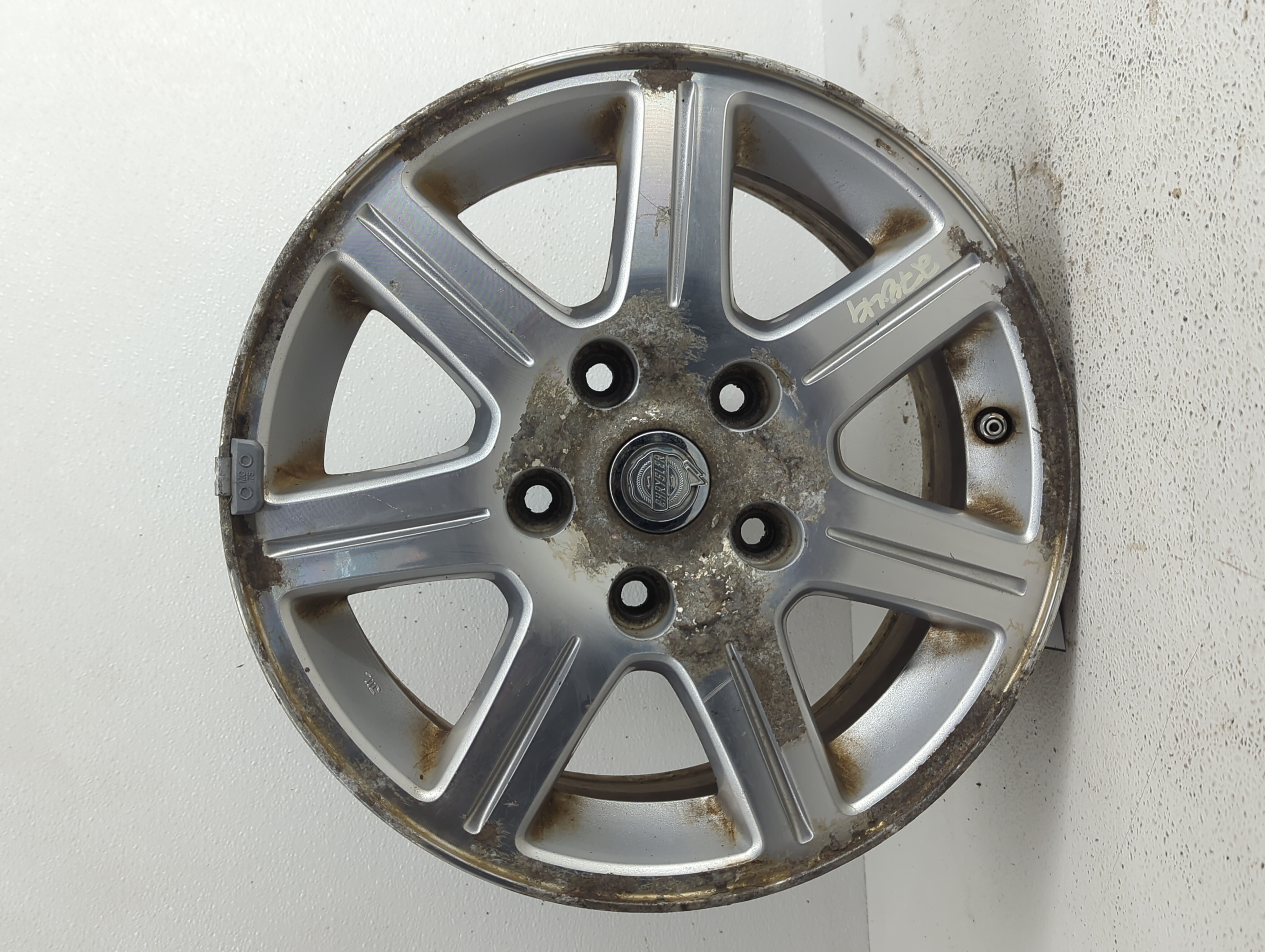 2008-2013 Chrysler Town & Country Wheel Rim Oem 840514 - Oemusedautoparts1.com