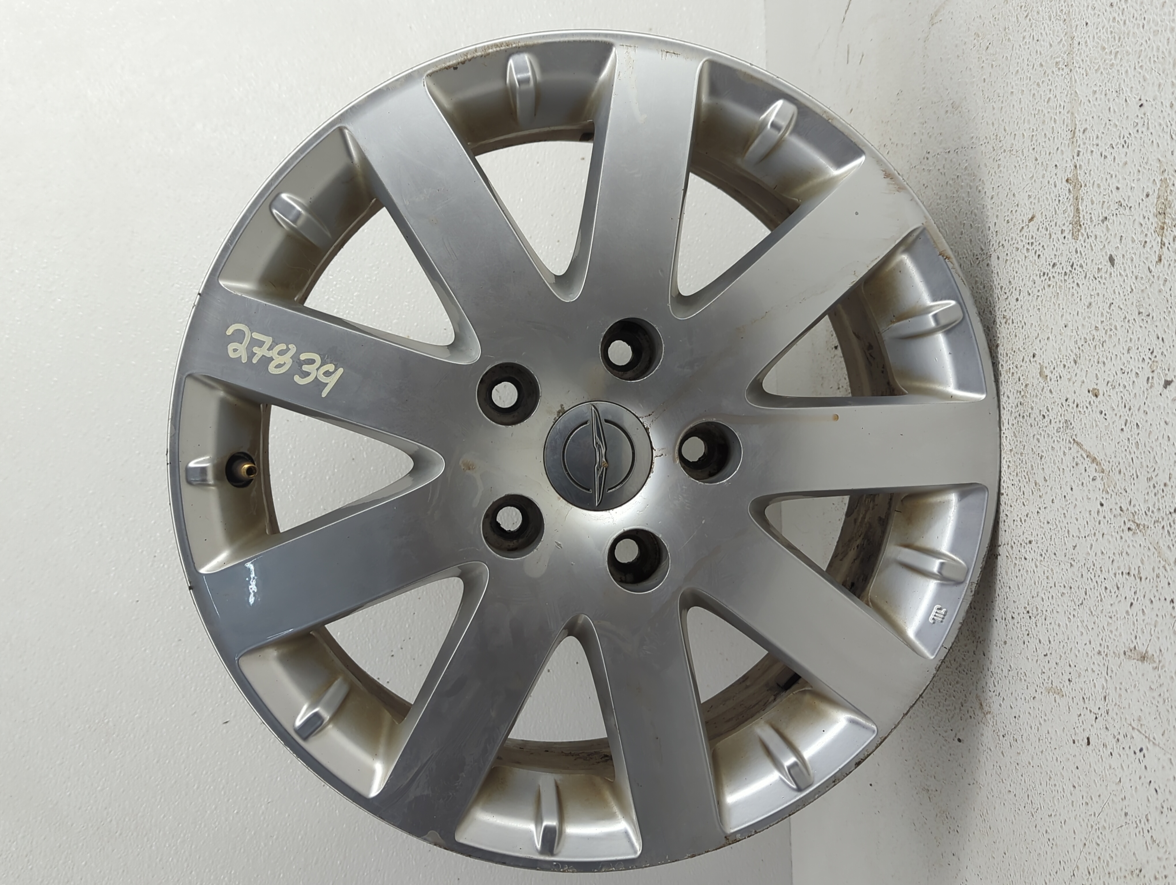 2011-2016 Chrysler Town & Country Wheel Rim Oem Silver 841025 - Oemusedautoparts1.com