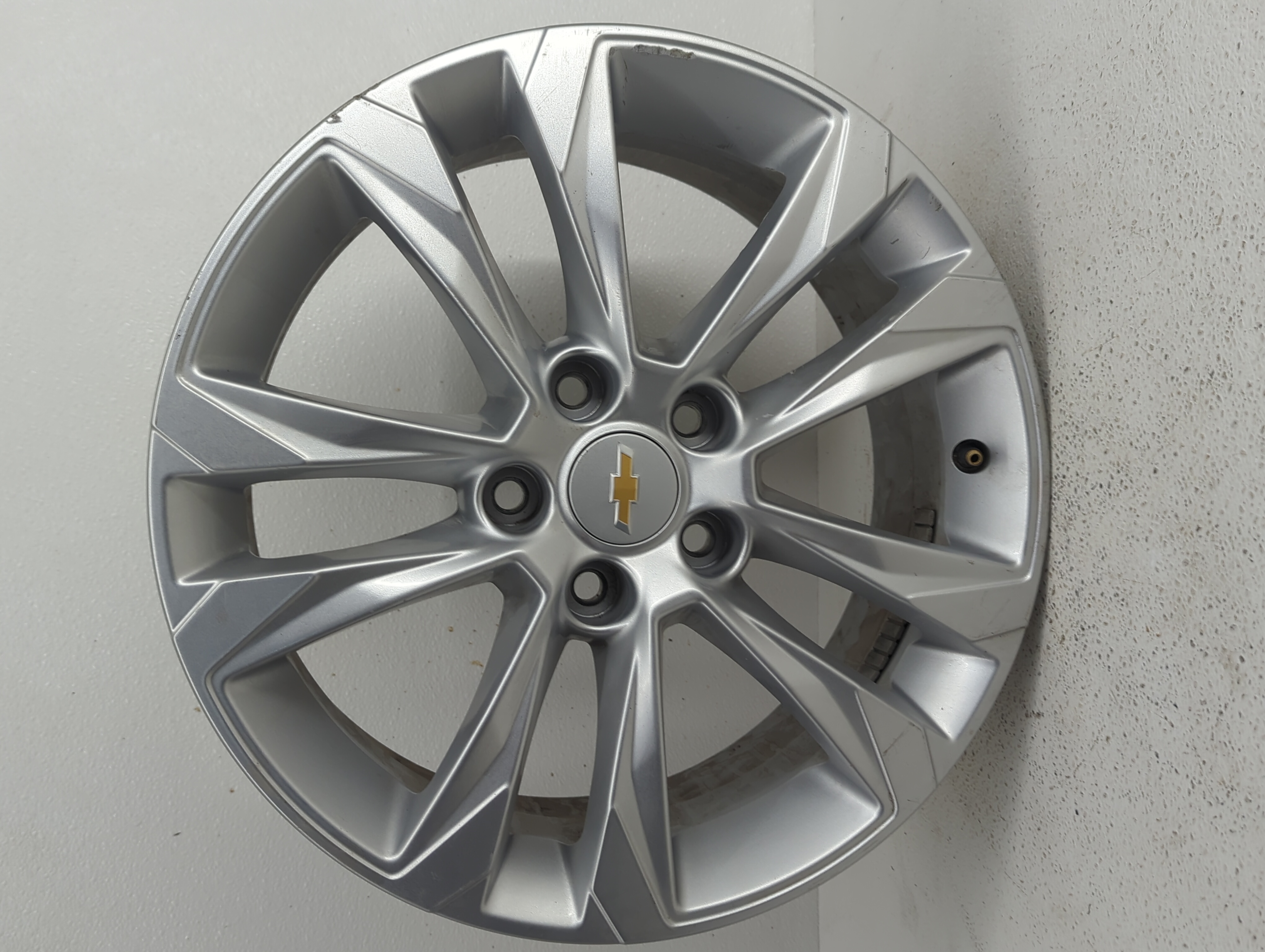 Chevrolet Trail Blazer Wheel Rim Oem 847977 - Oemusedautoparts1.com