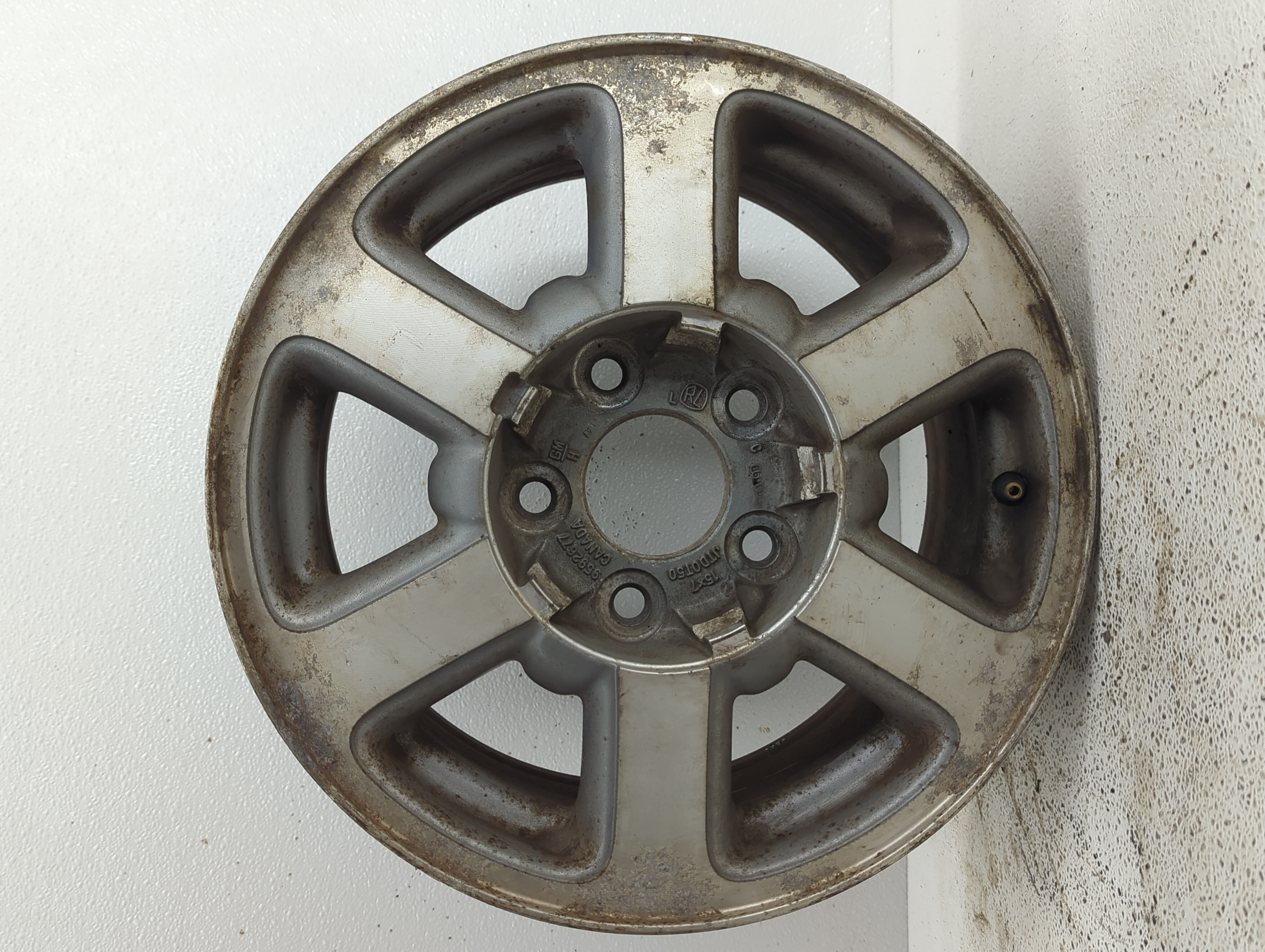 1998-2001 Oldsmobile Bravada Wheel Rim Oem Silver 851360 - Oemusedautoparts1.com