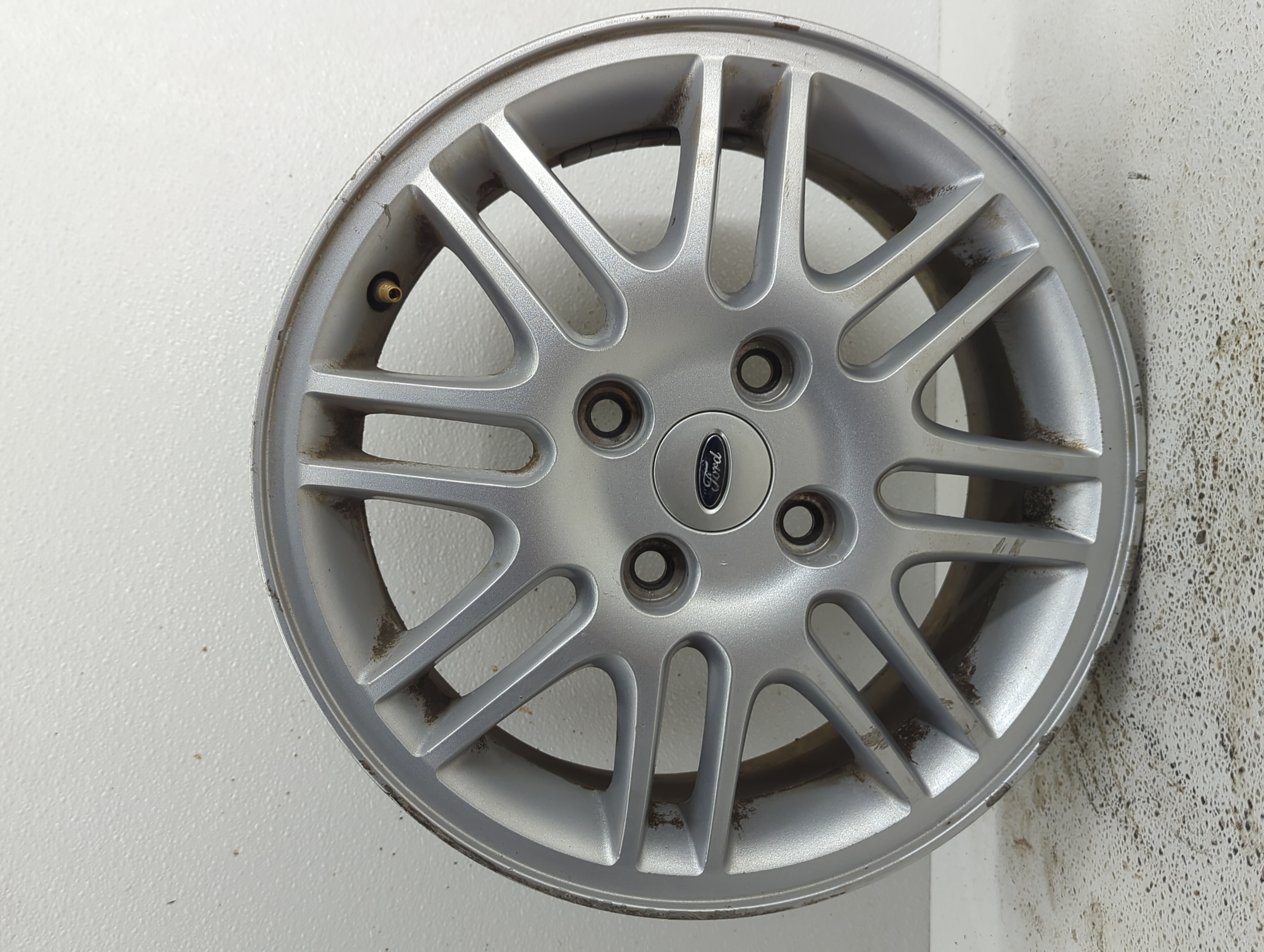 Picture of 2010-2011 Ford Focus Wheel Rim Oem 851361