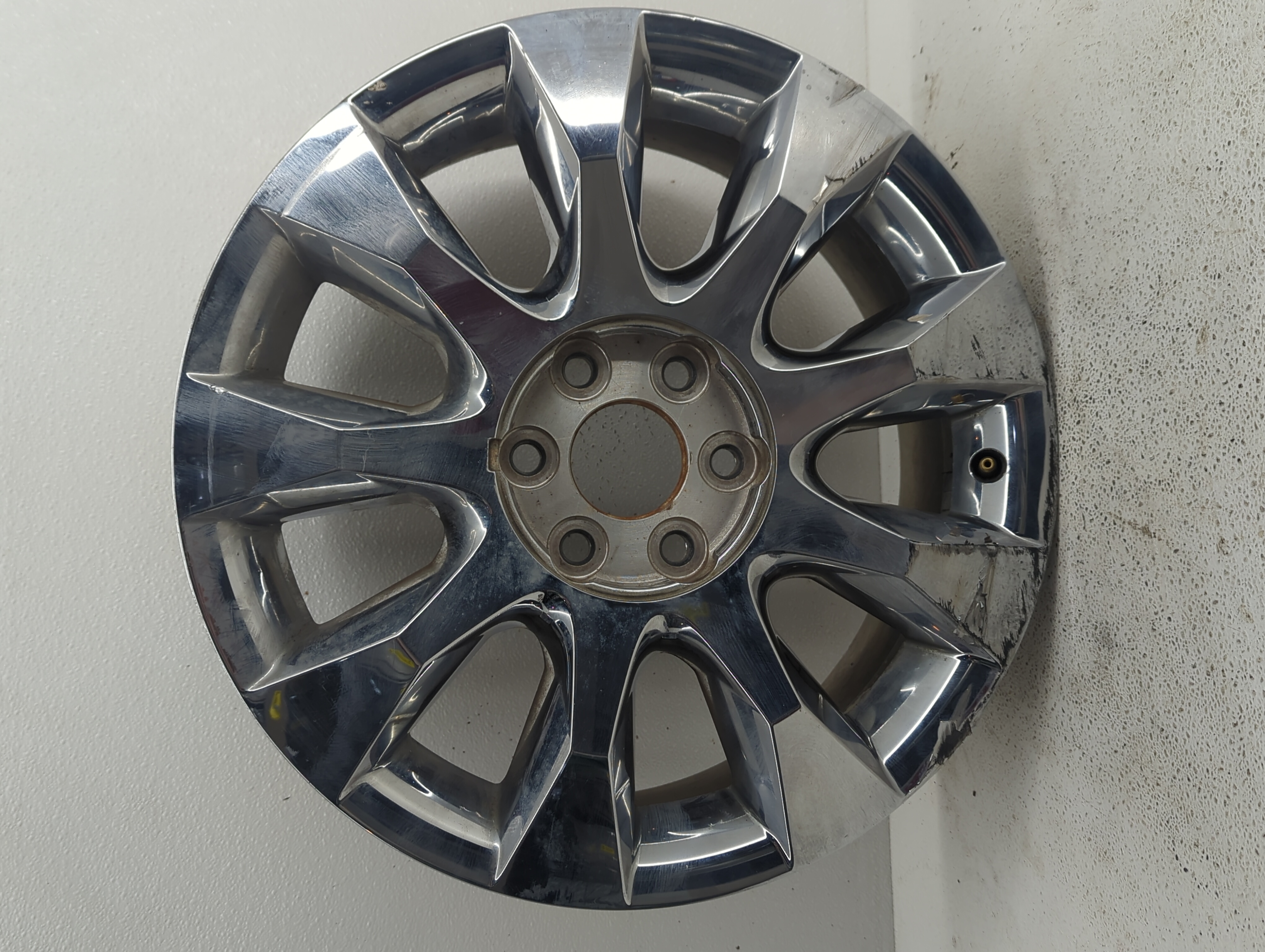 2010-2012 Buick Enclave Wheel Rim Oem 851645 - Oemusedautoparts1.com