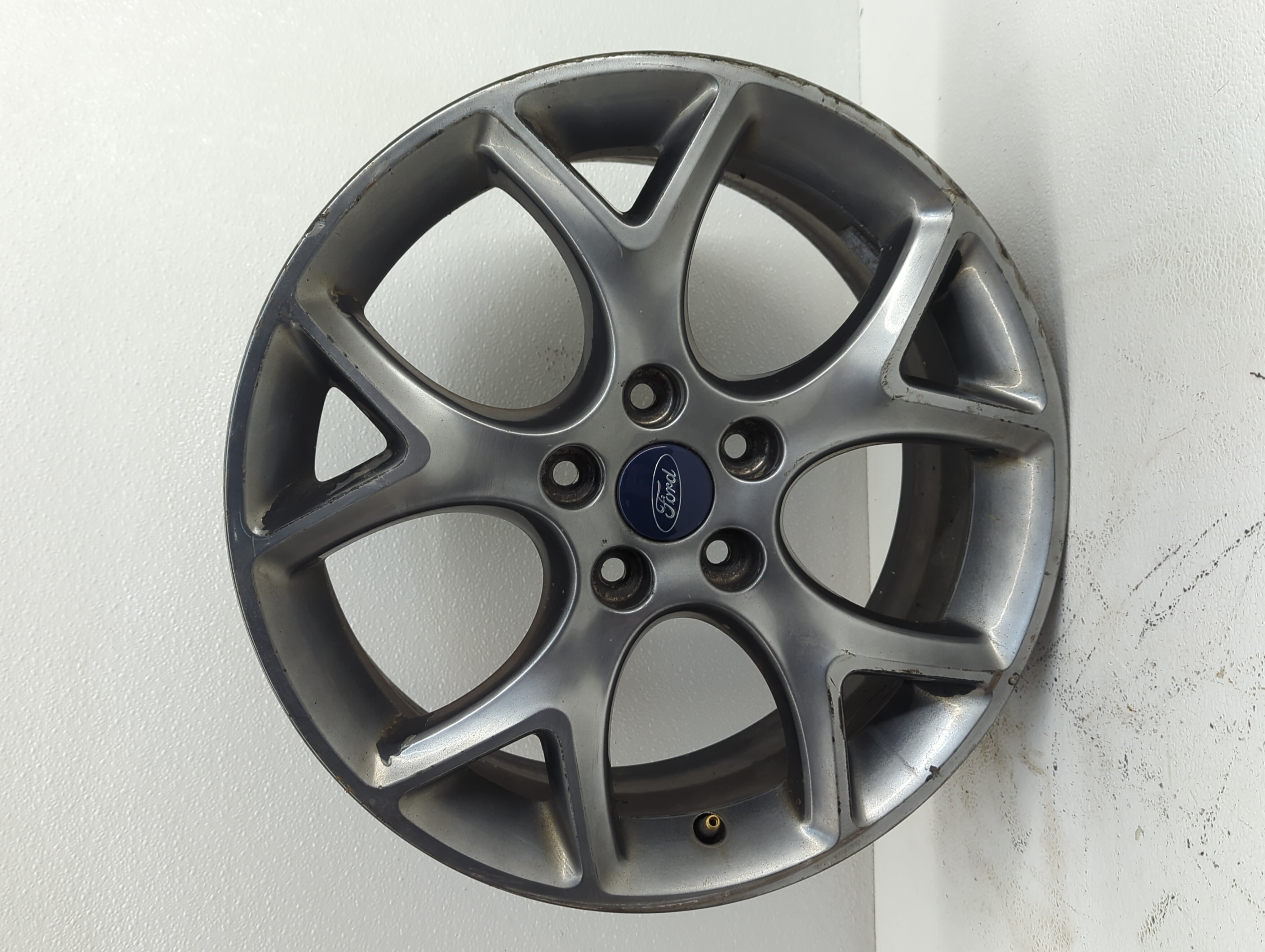 2013-2014 Ford Focus Wheel Rim Oem 853052 - Oemusedautoparts1.com