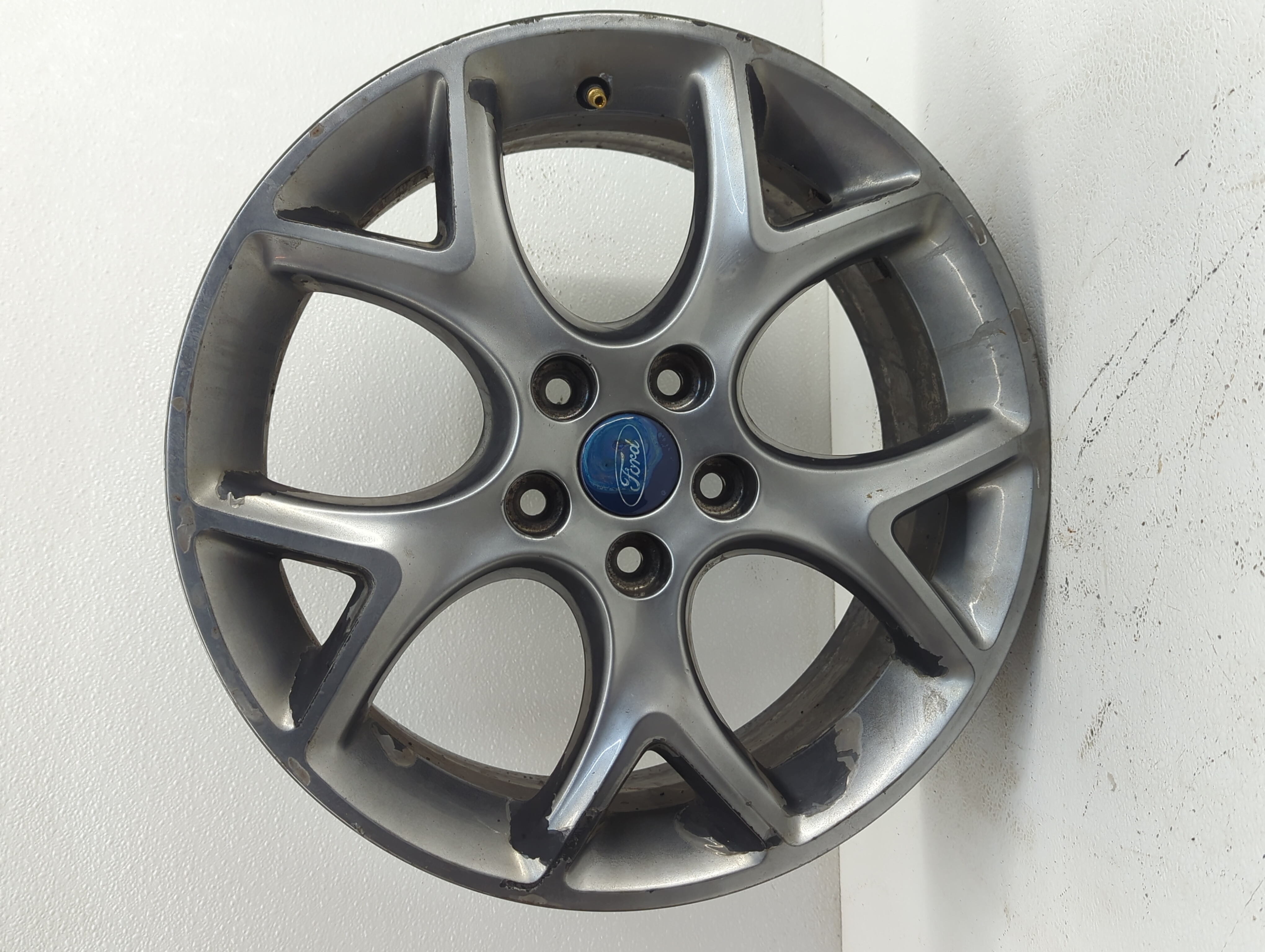 2012-2014 Ford Focus Oem Wheel Rim 853053 - Oemusedautoparts1.com