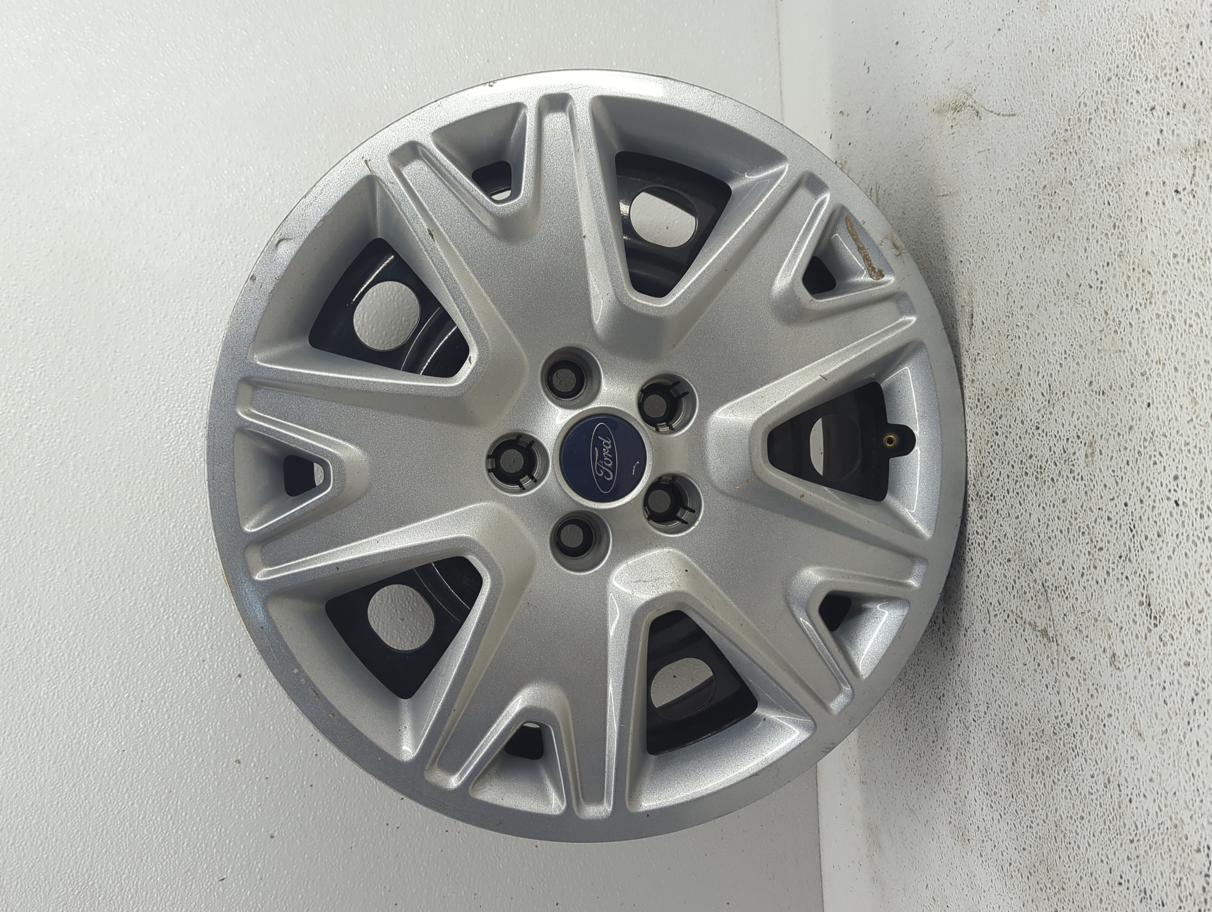 Picture of 2013-2019 Ford Escape Wheel Rim Oem 853082