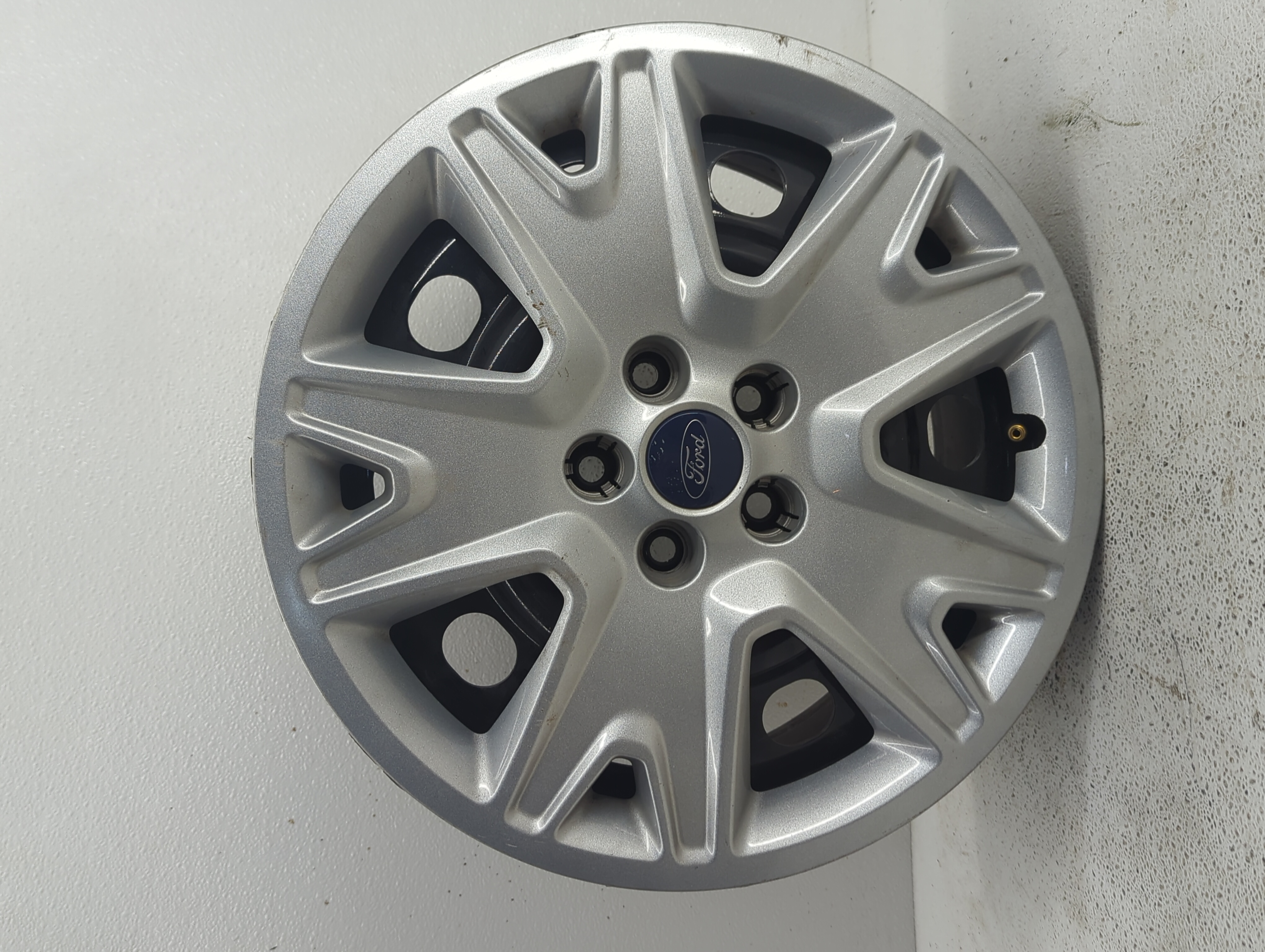 Picture of 2013-2019 Ford Escape Wheel Rim Oem 853083