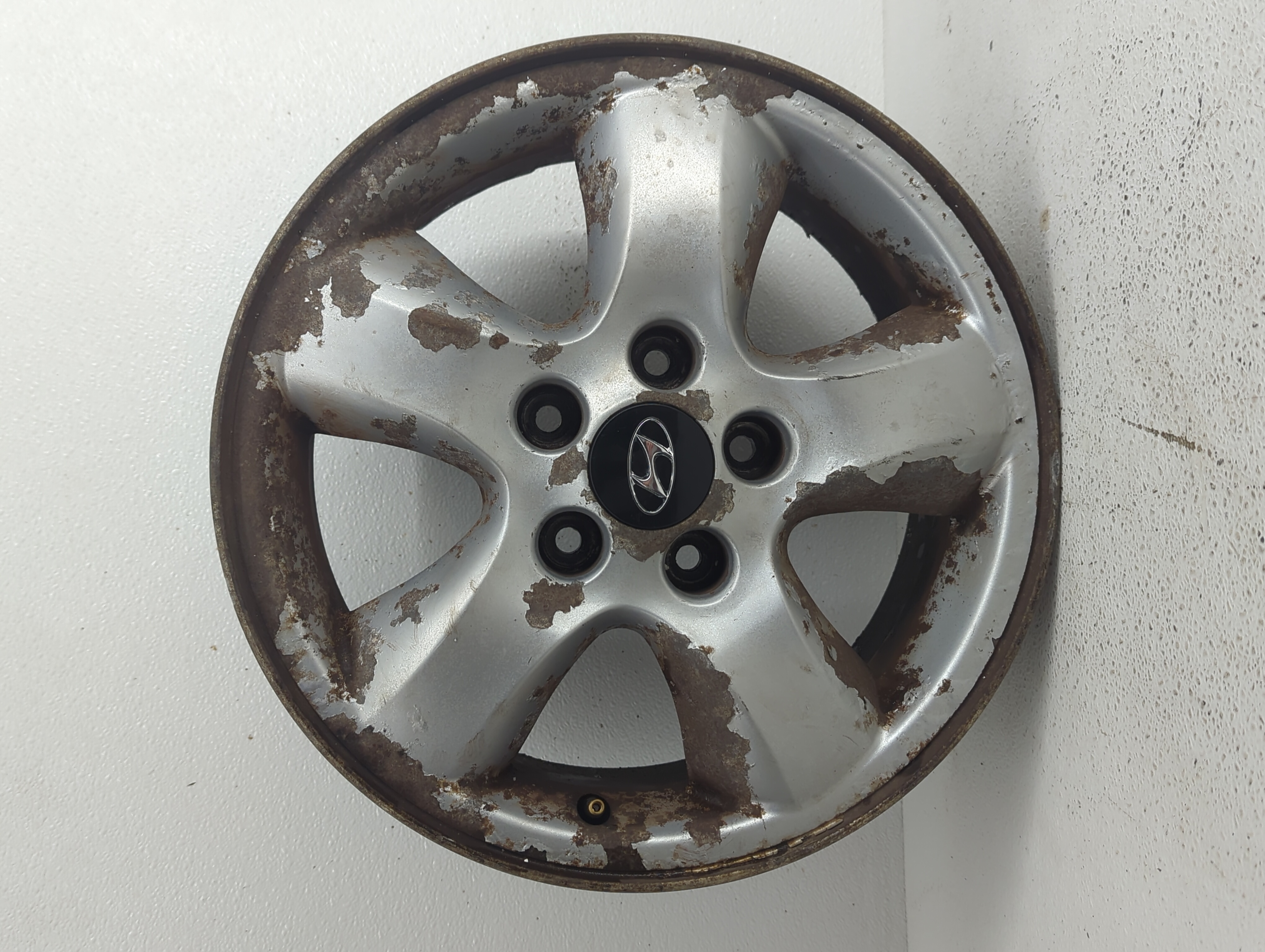 2005-2006 Hyundai Santa Fe Wheel Rim Oem 854493 - Oemusedautoparts1.com