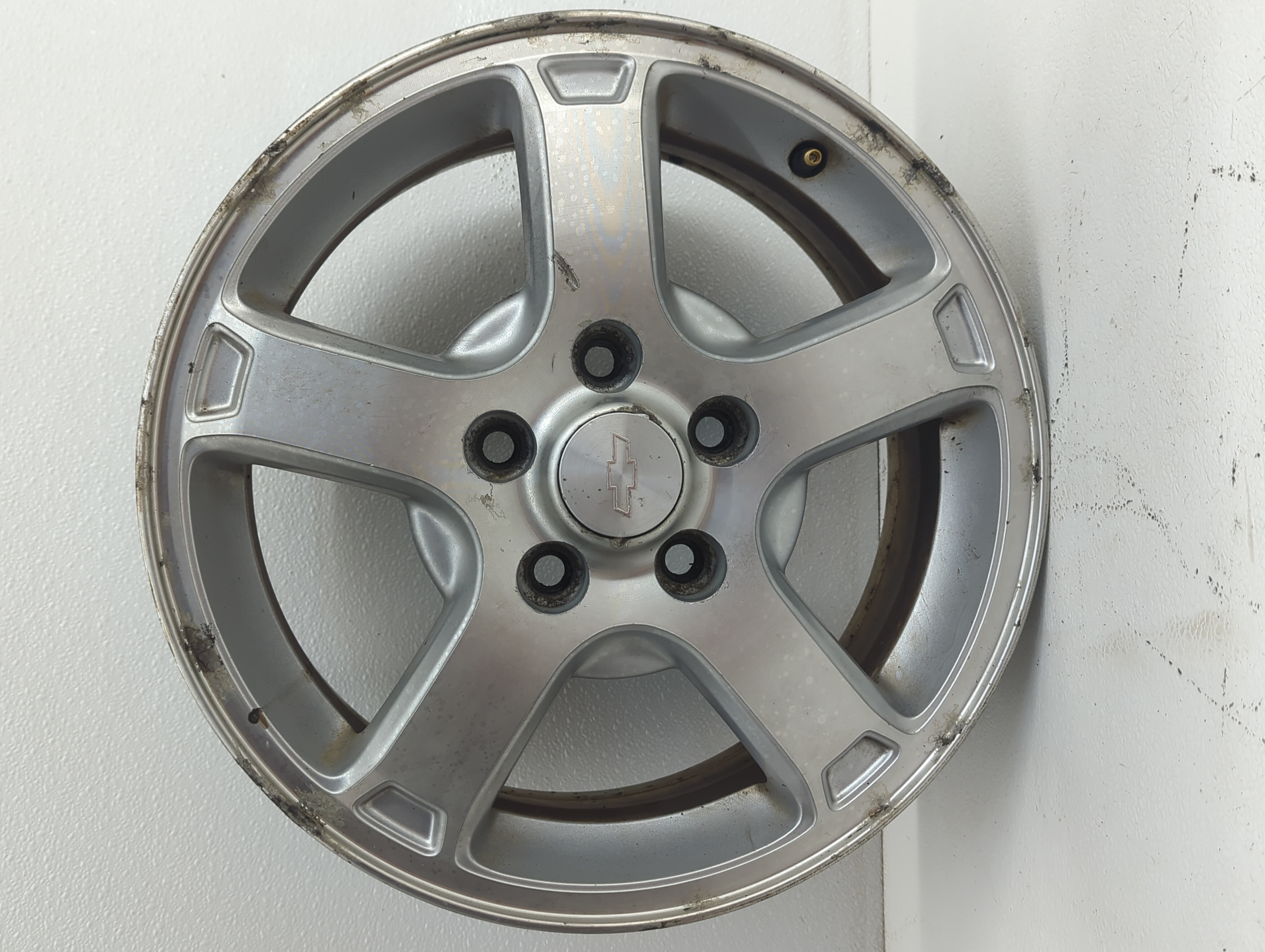 Picture of 2003-2003 Chevrolet Monte Carlo Wheel Rim Oem 858704