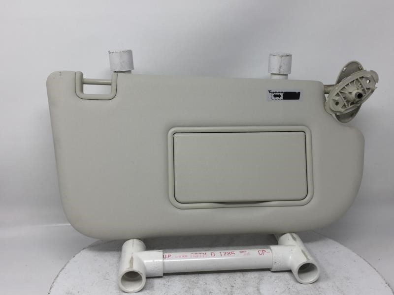 2013-2019 Ford Escape Passenger Right Sun Visor Sunvisor 8687 - Oemusedautoparts1.com