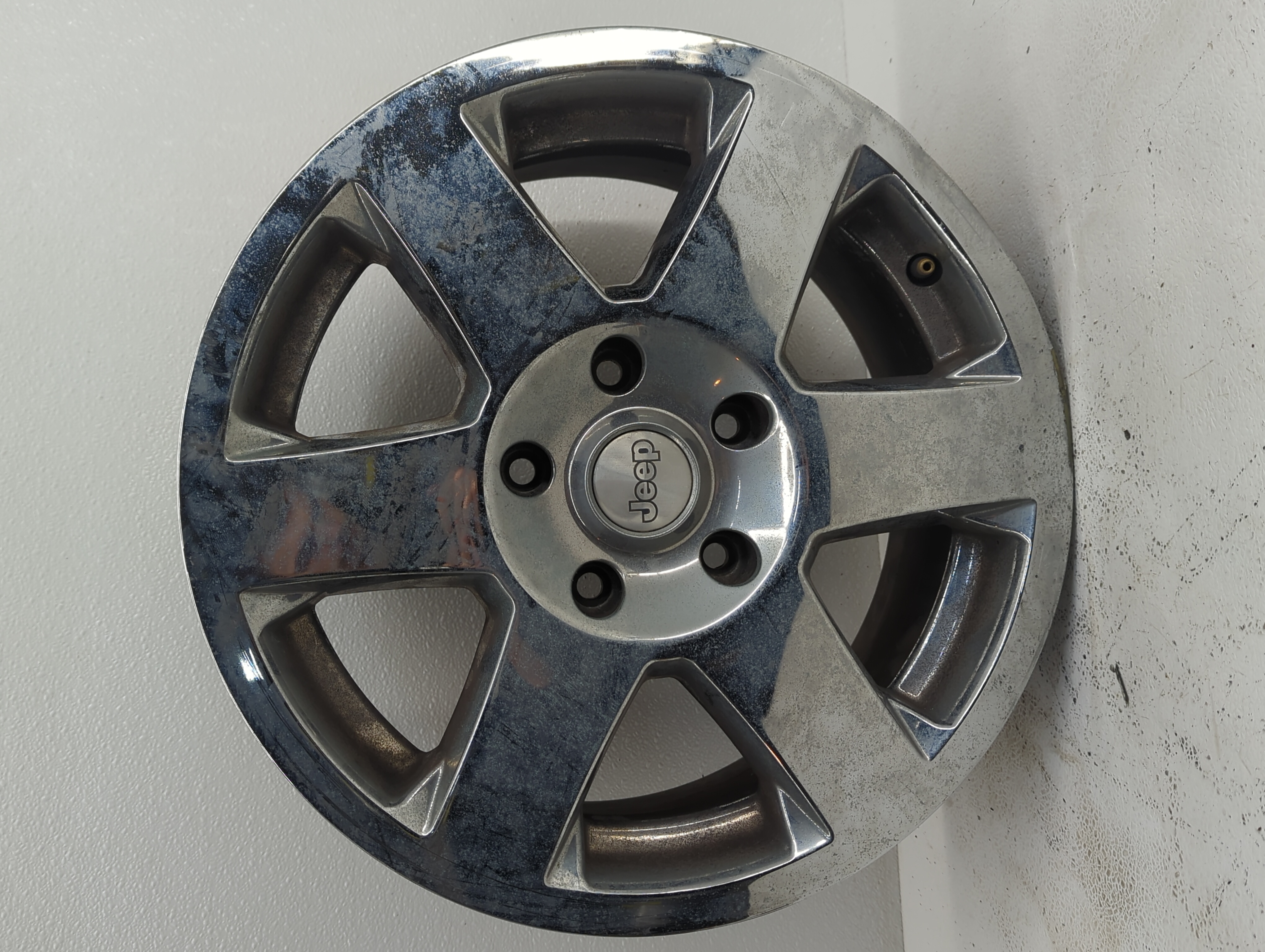 Picture of 2008-2010 Jeep Grand Cherokee Oem Wheel Rim 874449