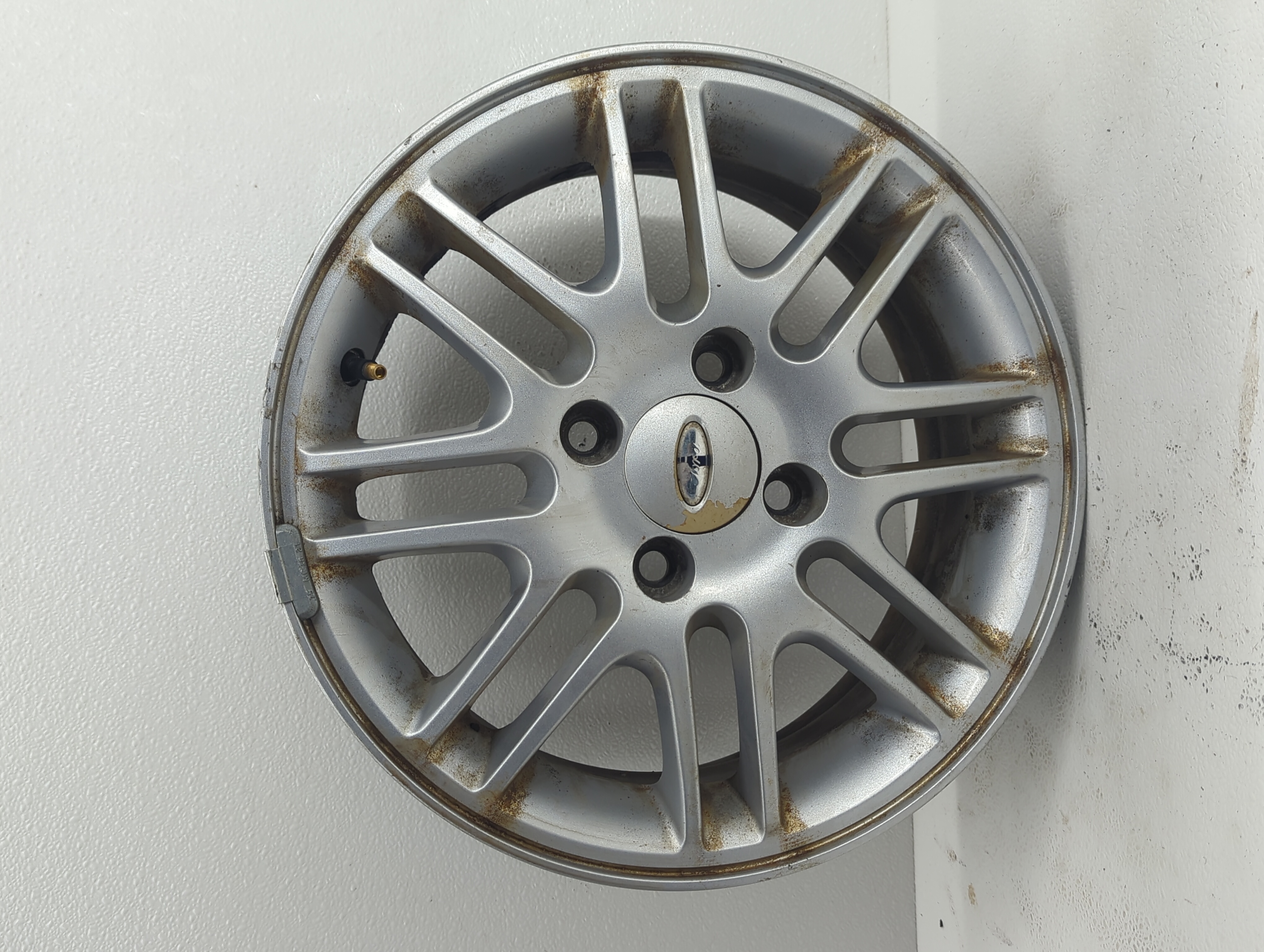 Picture of 2000-2009 Ford Focus Wheel Rim Oem 874463