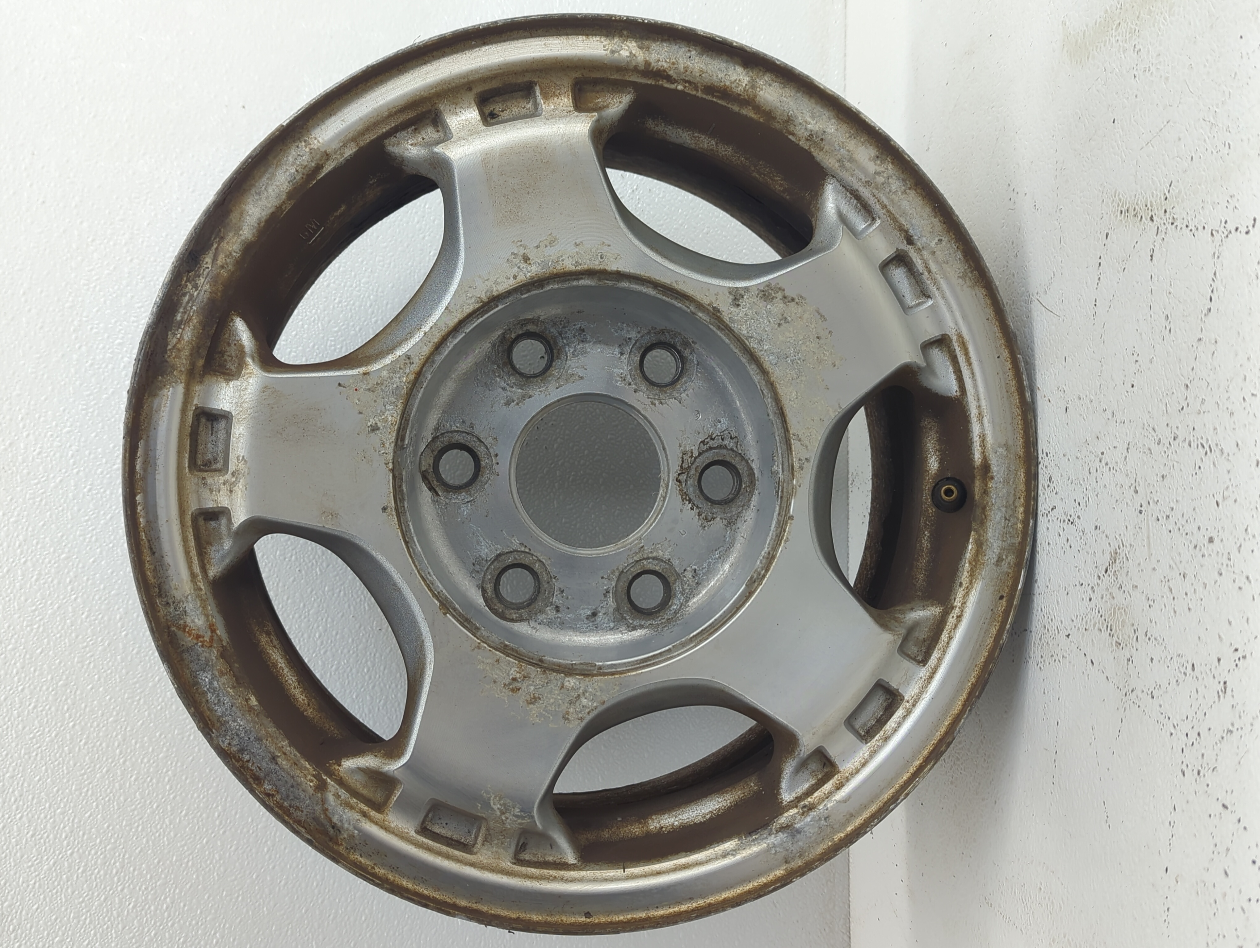 Picture of Gmc Sierra 1500 Pickup Oem Wheel Rim 874526
