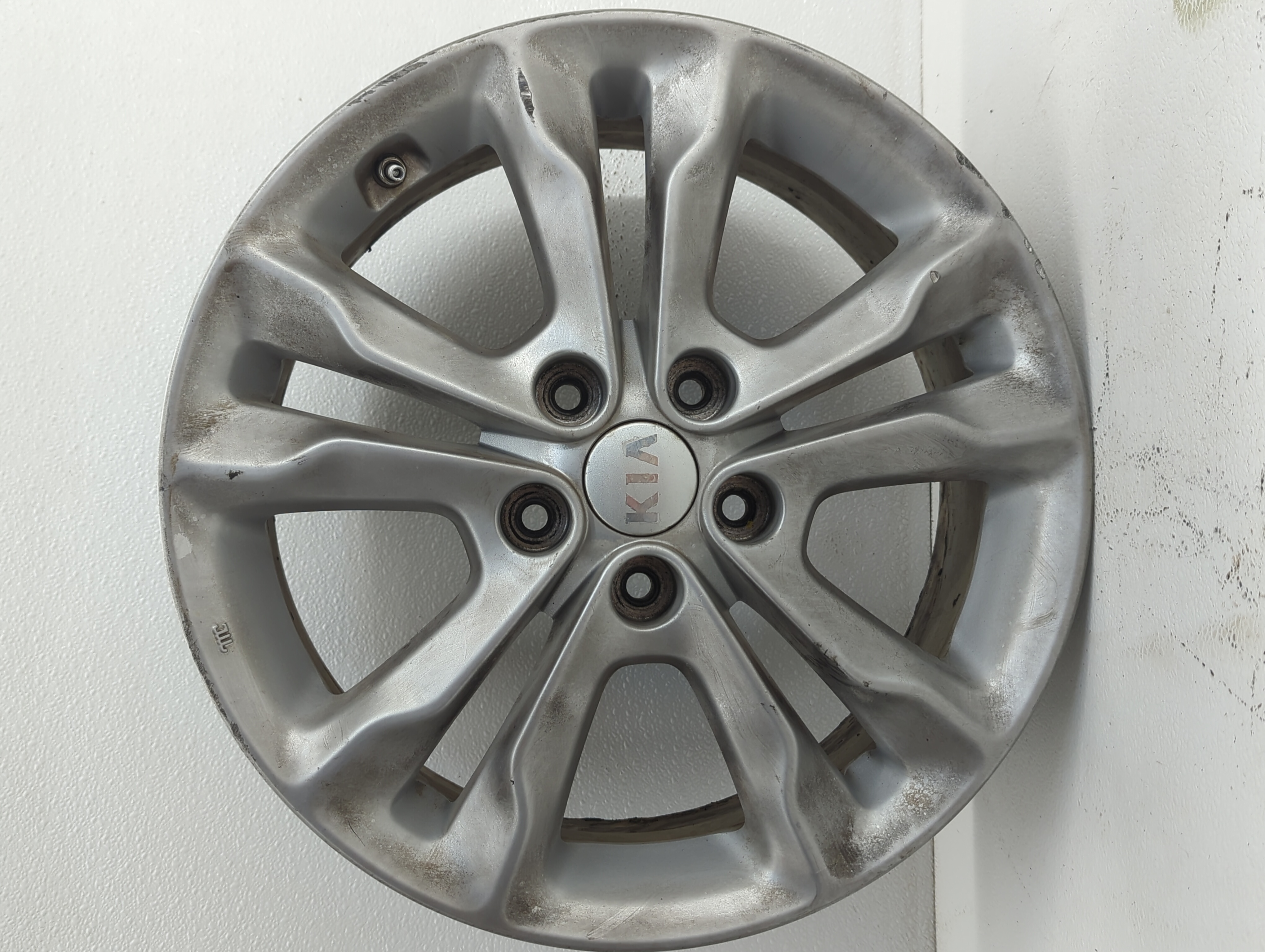2011-2013 Kia Optima Wheel Rim Oem 875578 - Oemusedautoparts1.com