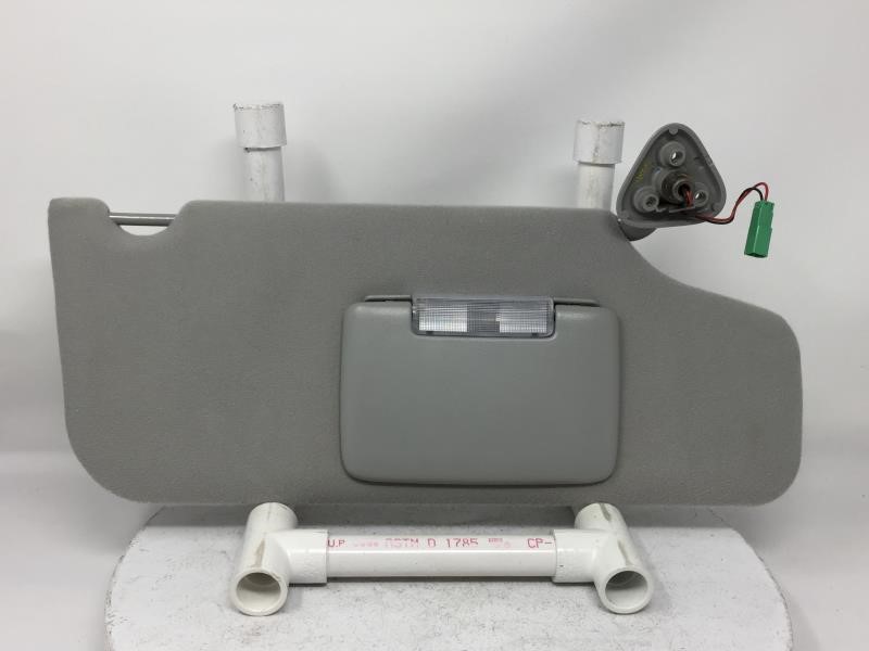 2006 Ford Freestyle Passenger Right Sun Visor Sunvisor 8764 - Oemusedautoparts1.com