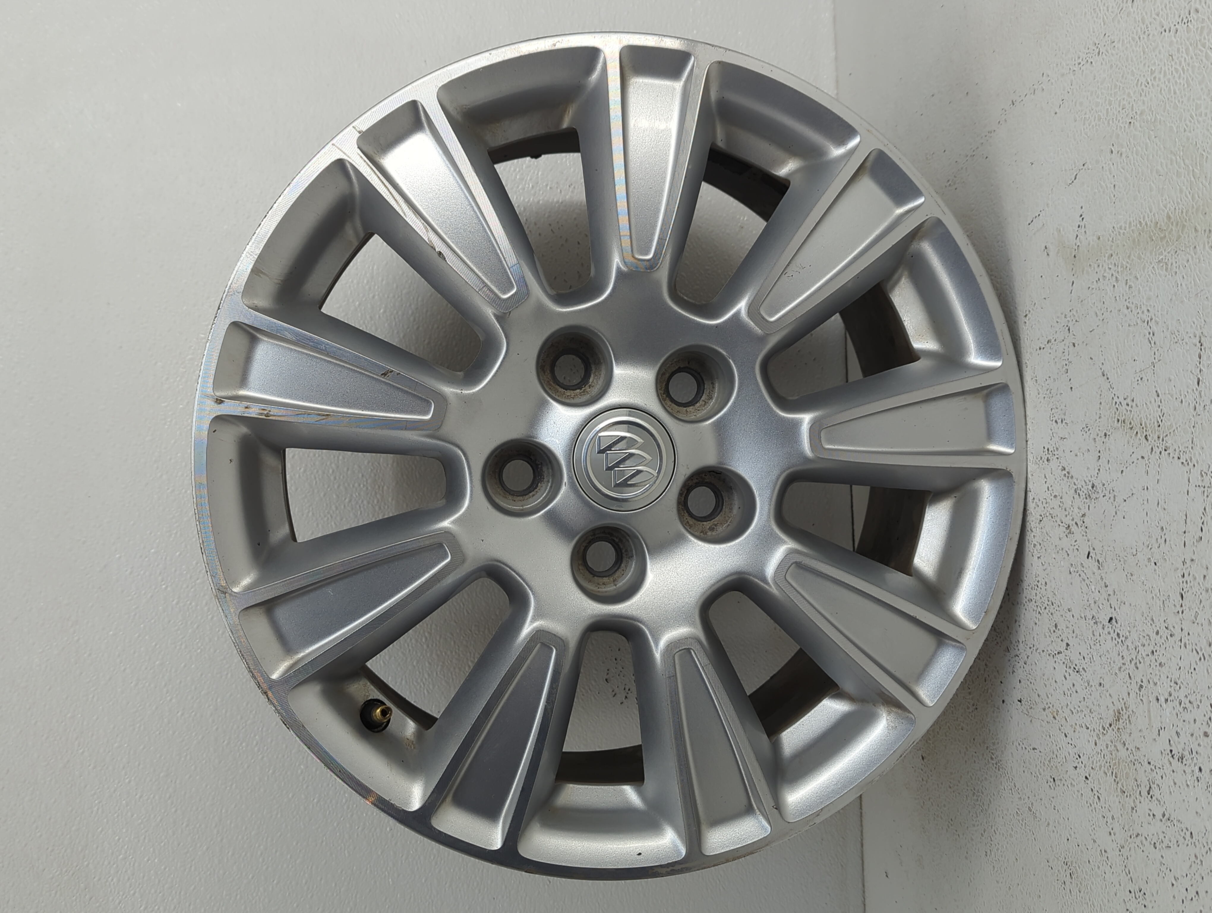 Picture of 2012-2013 Buick Lacrosse Wheel Rim Oem 877016